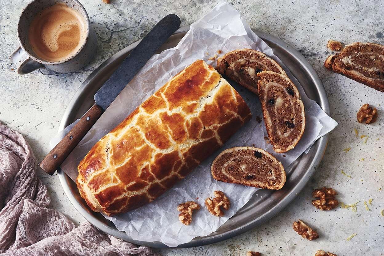 Hungarian Walnut Roll