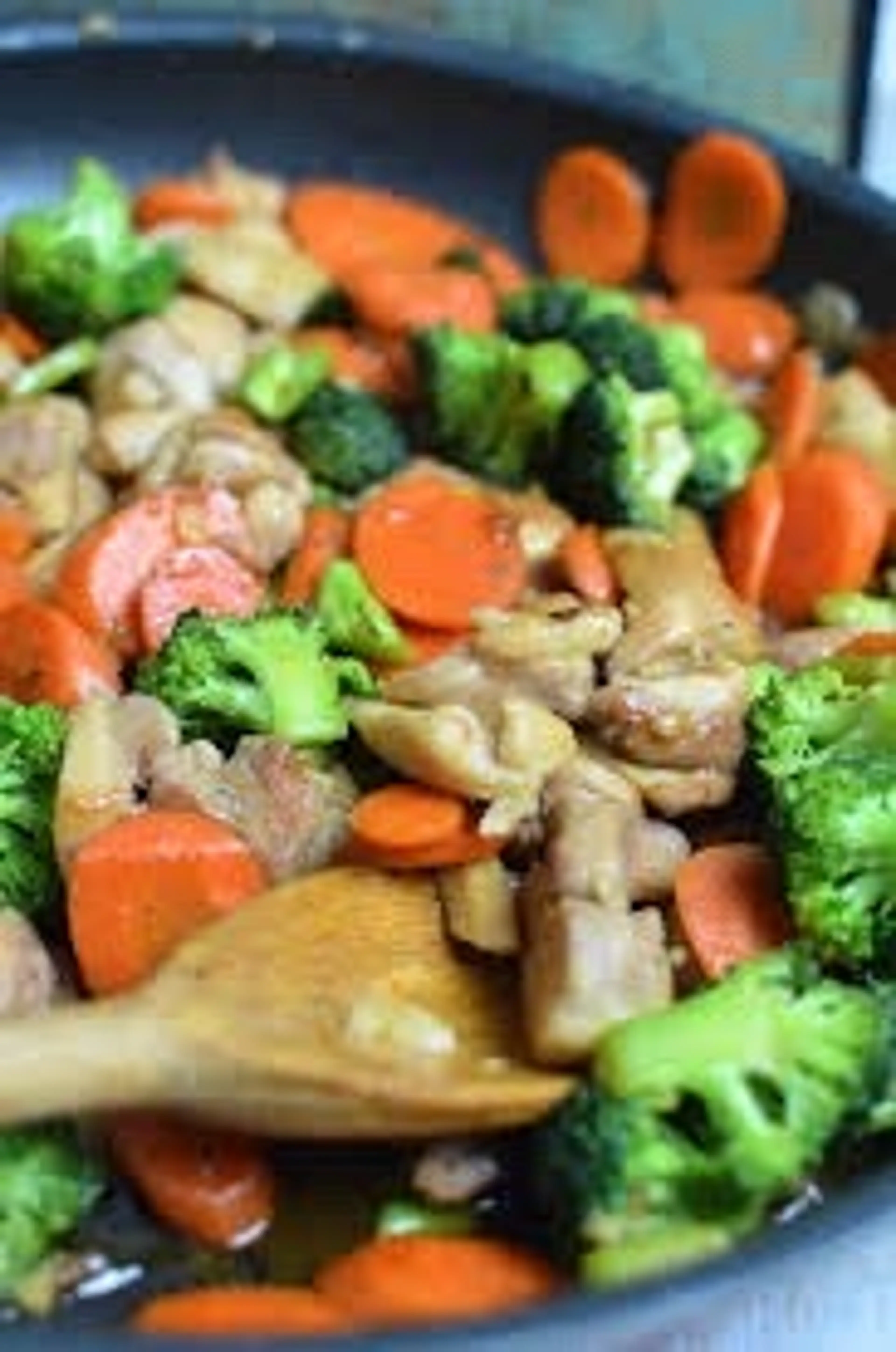 Chicken And Broccoli Stir Fry
