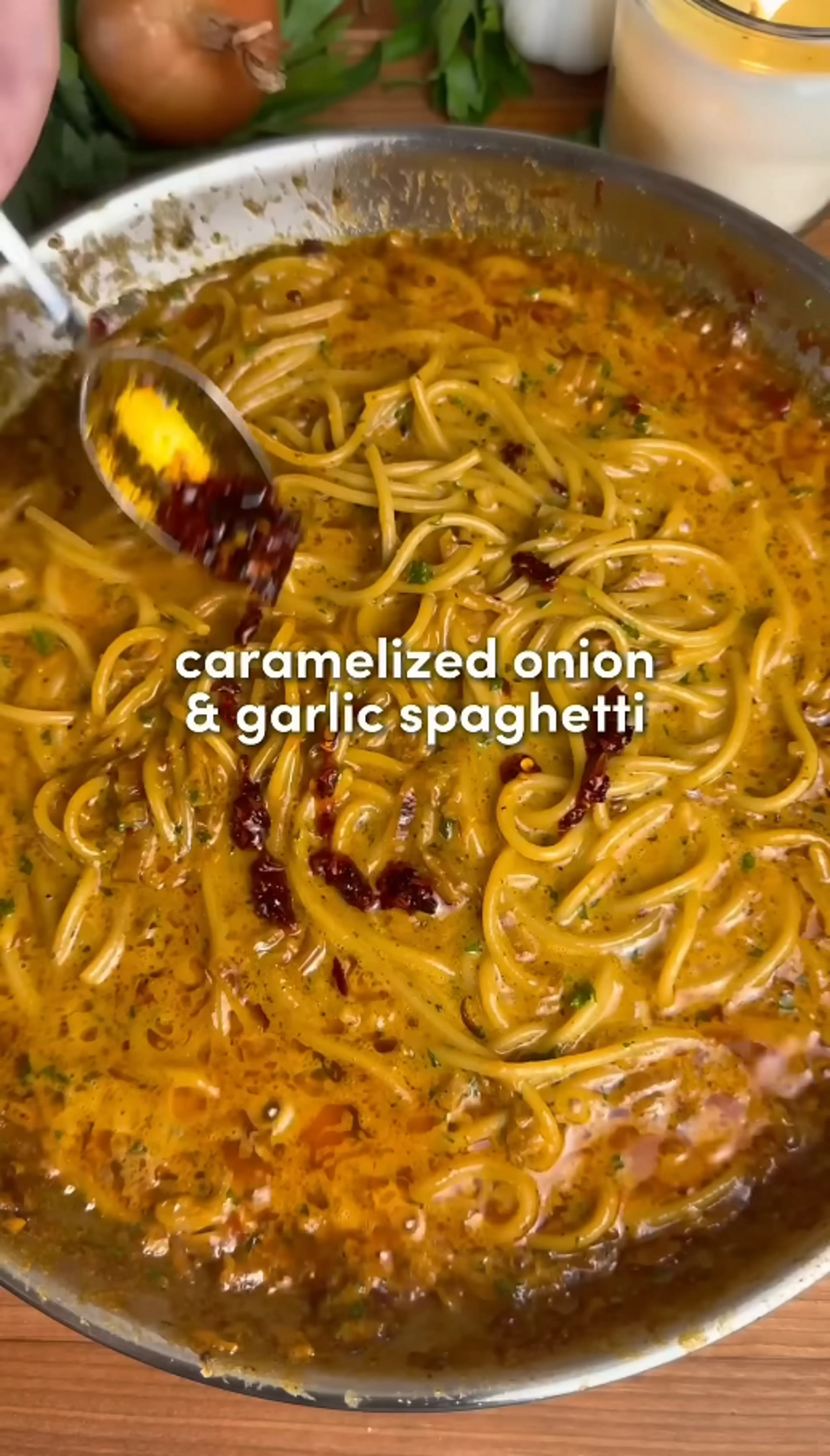 Caramelized Onion & Garlic Spaghetti