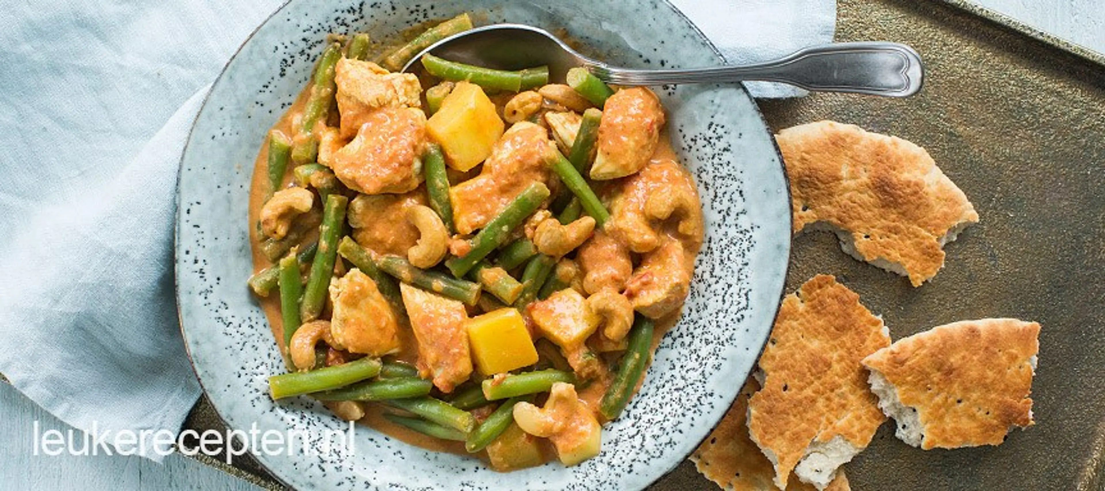 Curry Met Mango En Kip