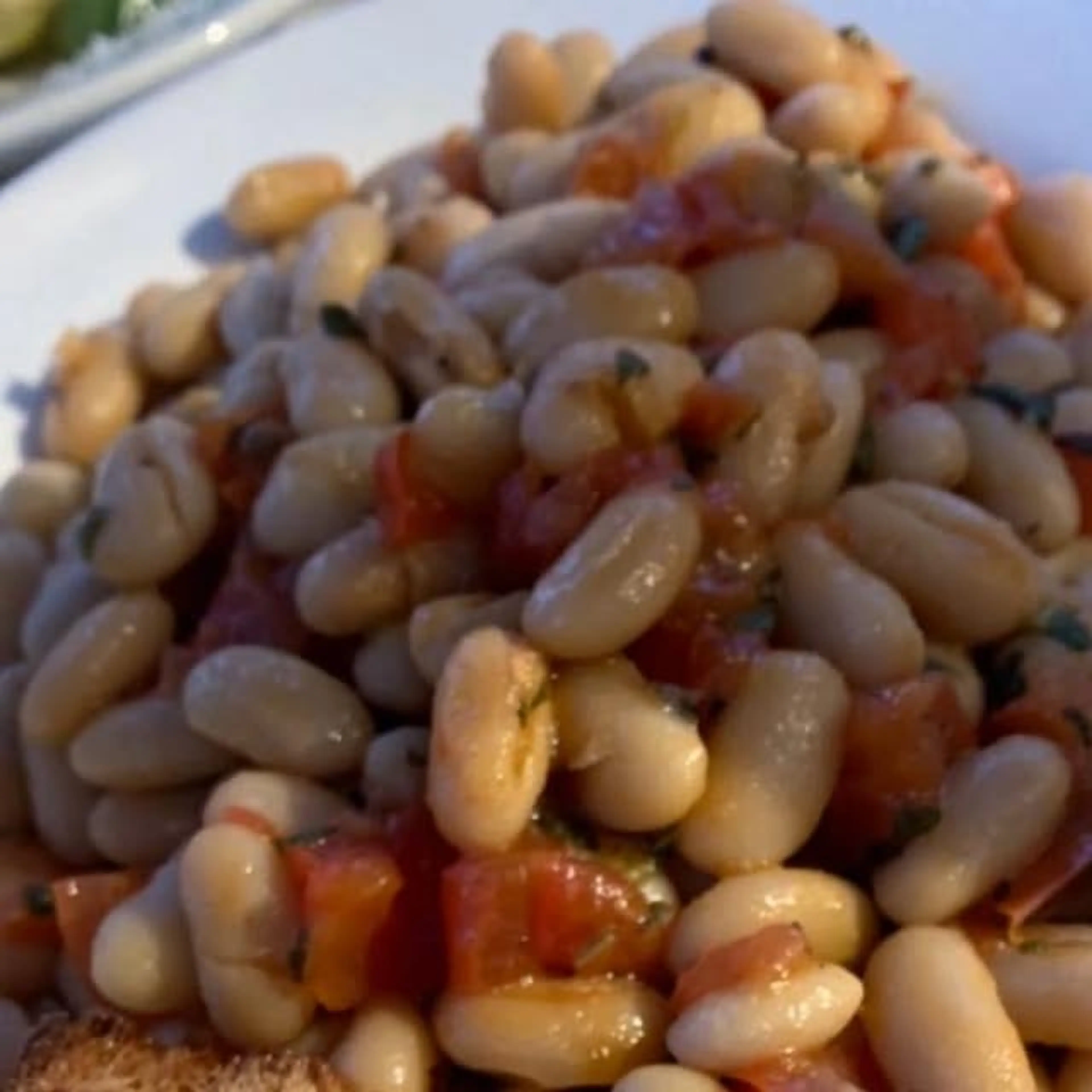 Tuscan White Beans with Tomatoes & Garlic