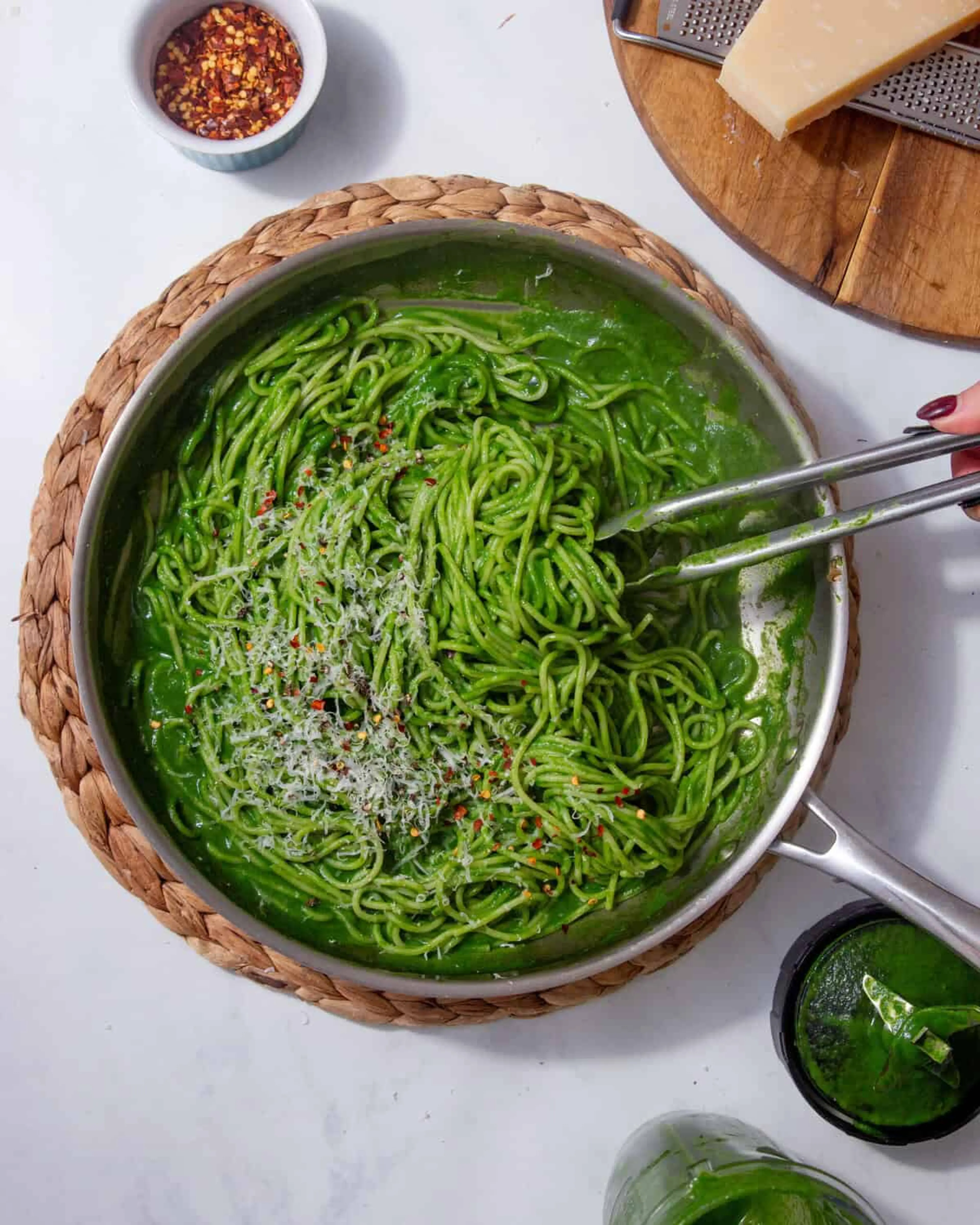 Quick Spinach Pasta Sauce