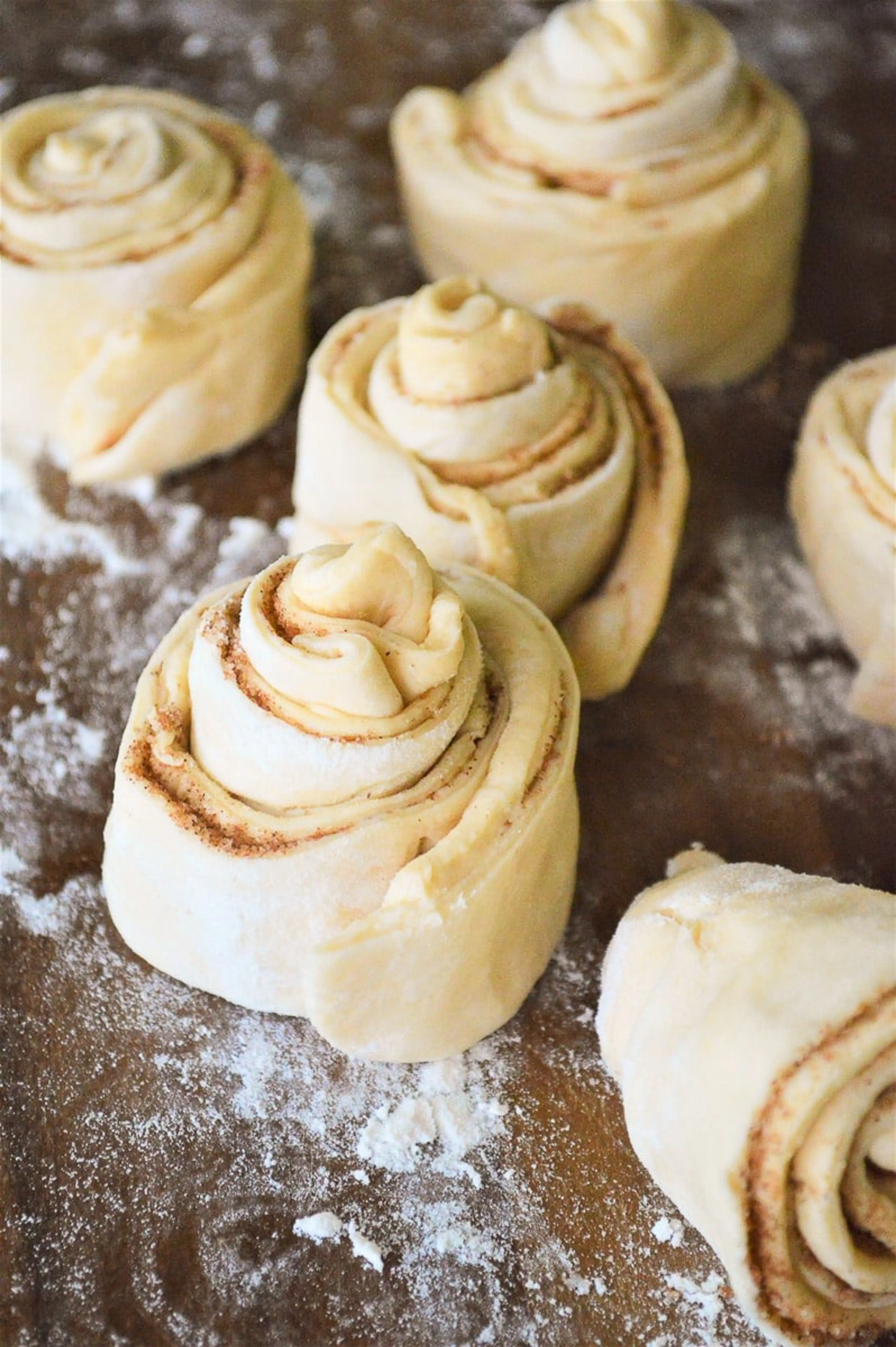 Cinnamon Sugar Cruffins