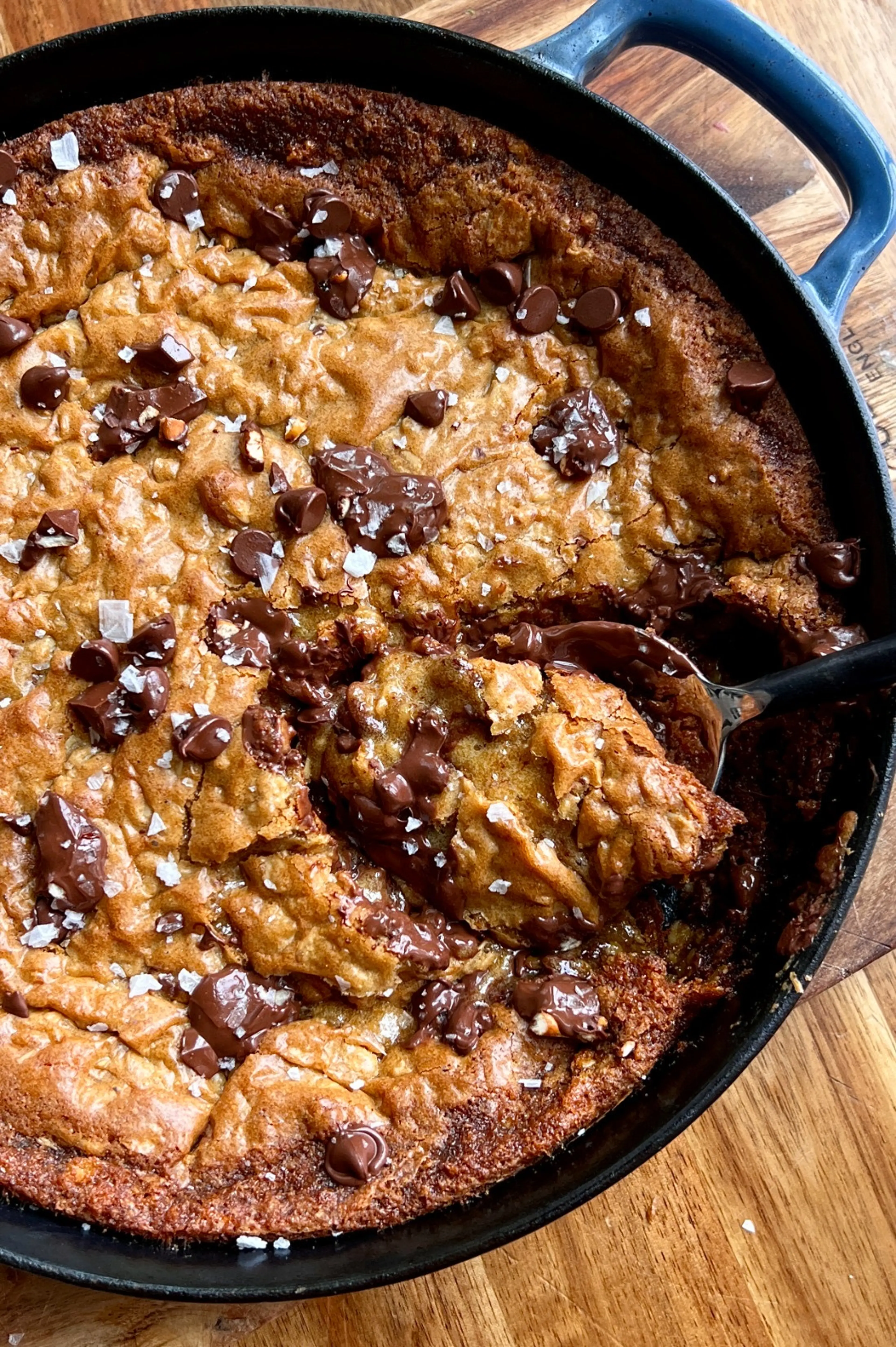 The Best Brown Butter Oatmeal Chocolate Chip Cookie Skillet