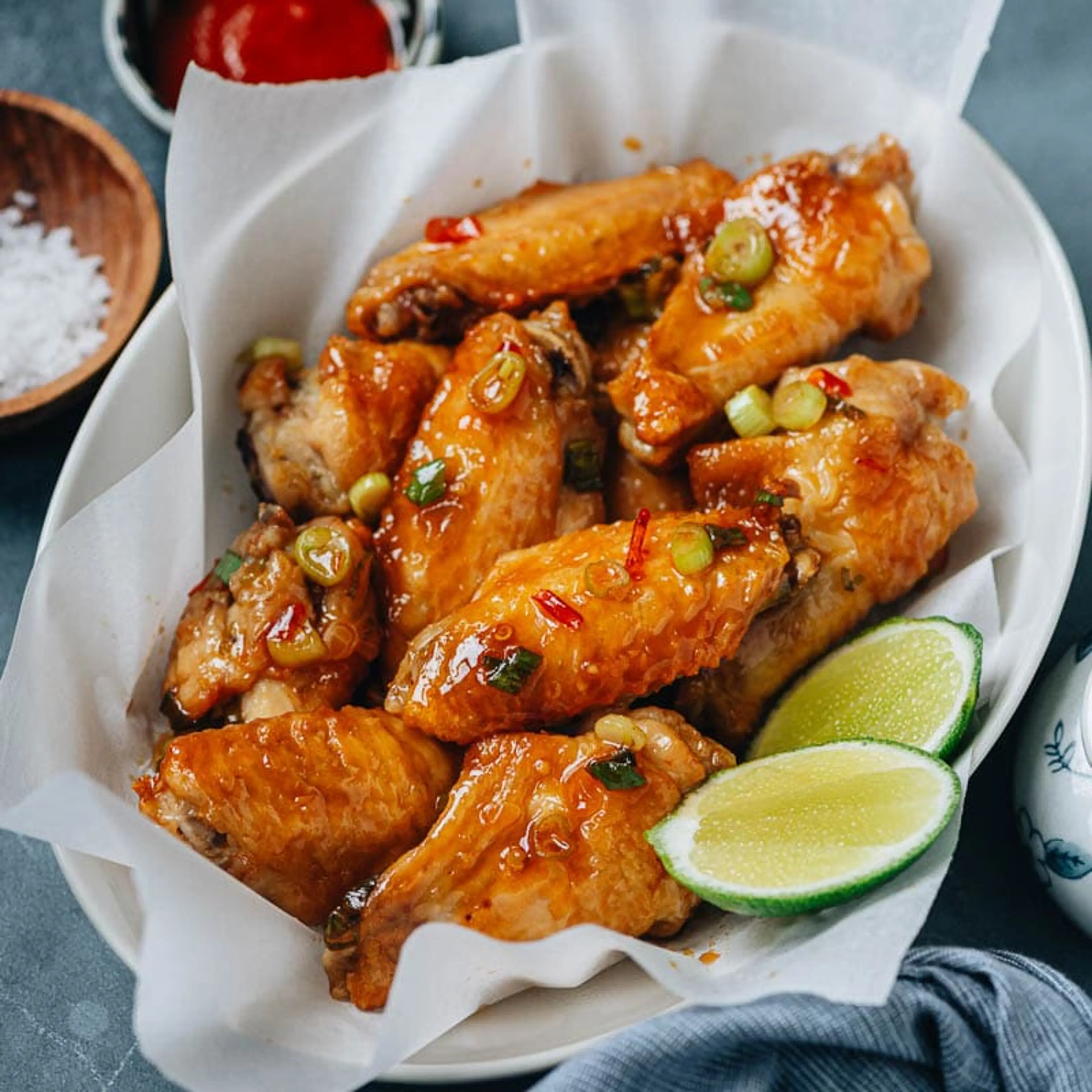 Crispy Air Fryer Wings with Sweet Chili Sauce