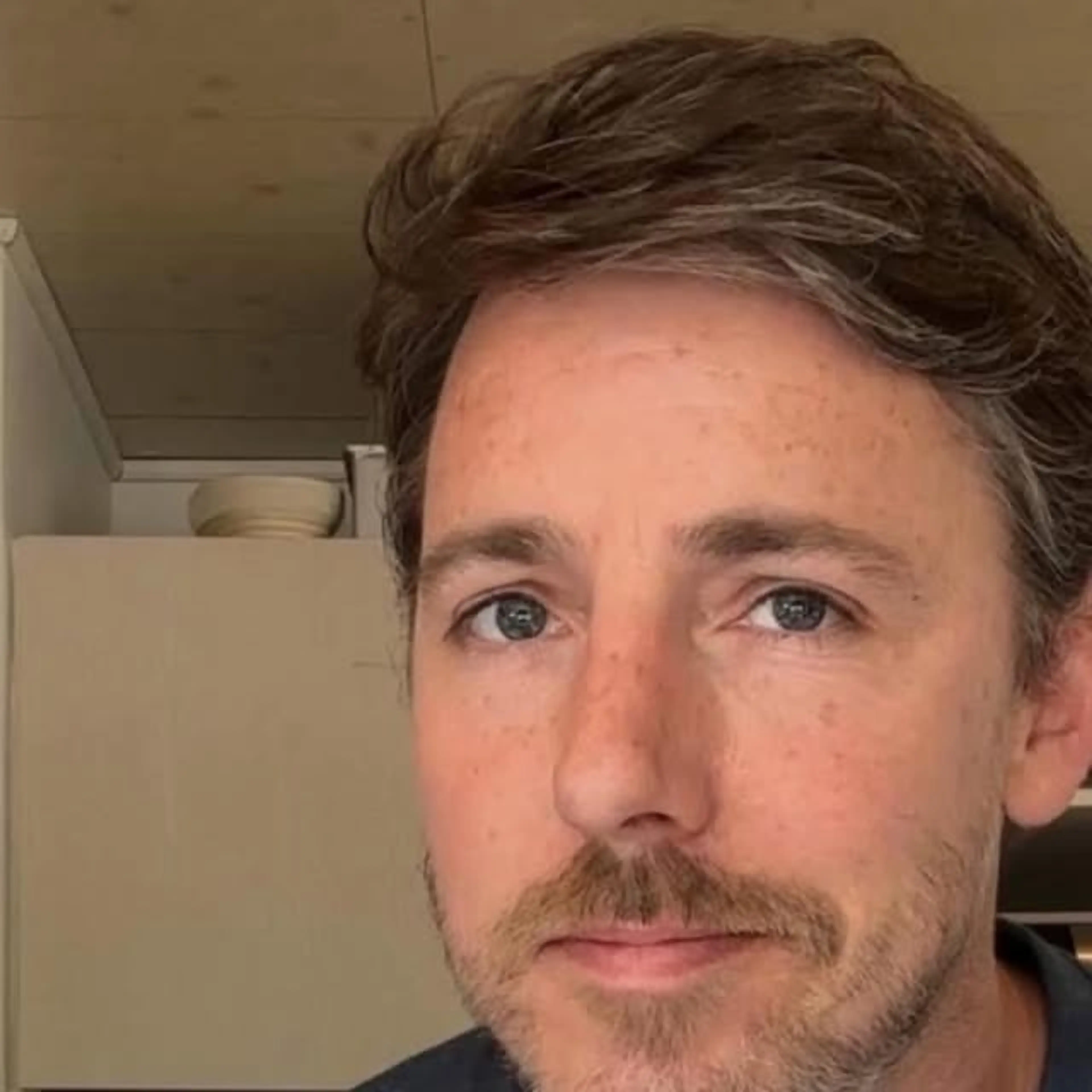 Apple & Cinnamon Loaf Cake