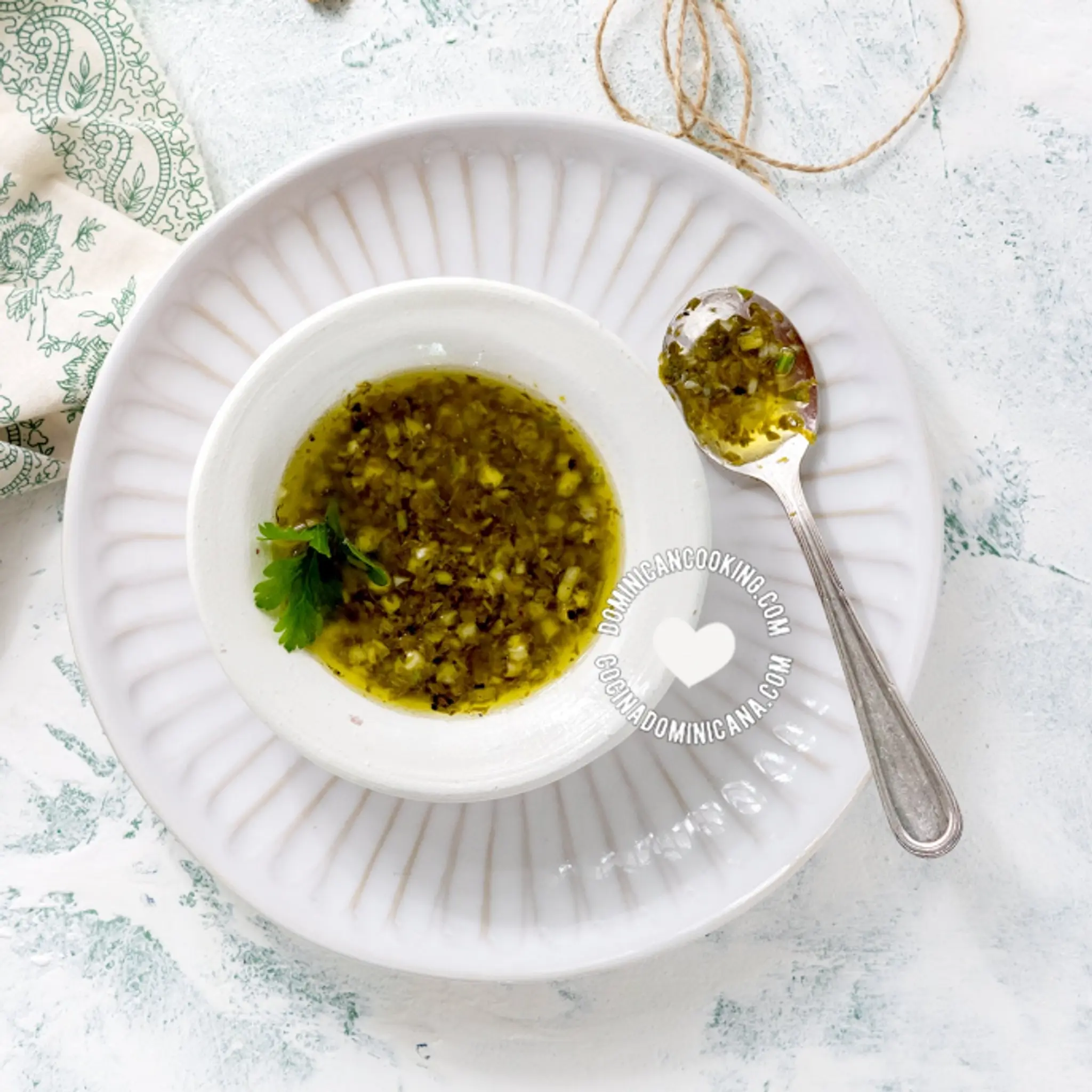 Wasakaka [Recipe + Video] Dominican Garlic Sauce