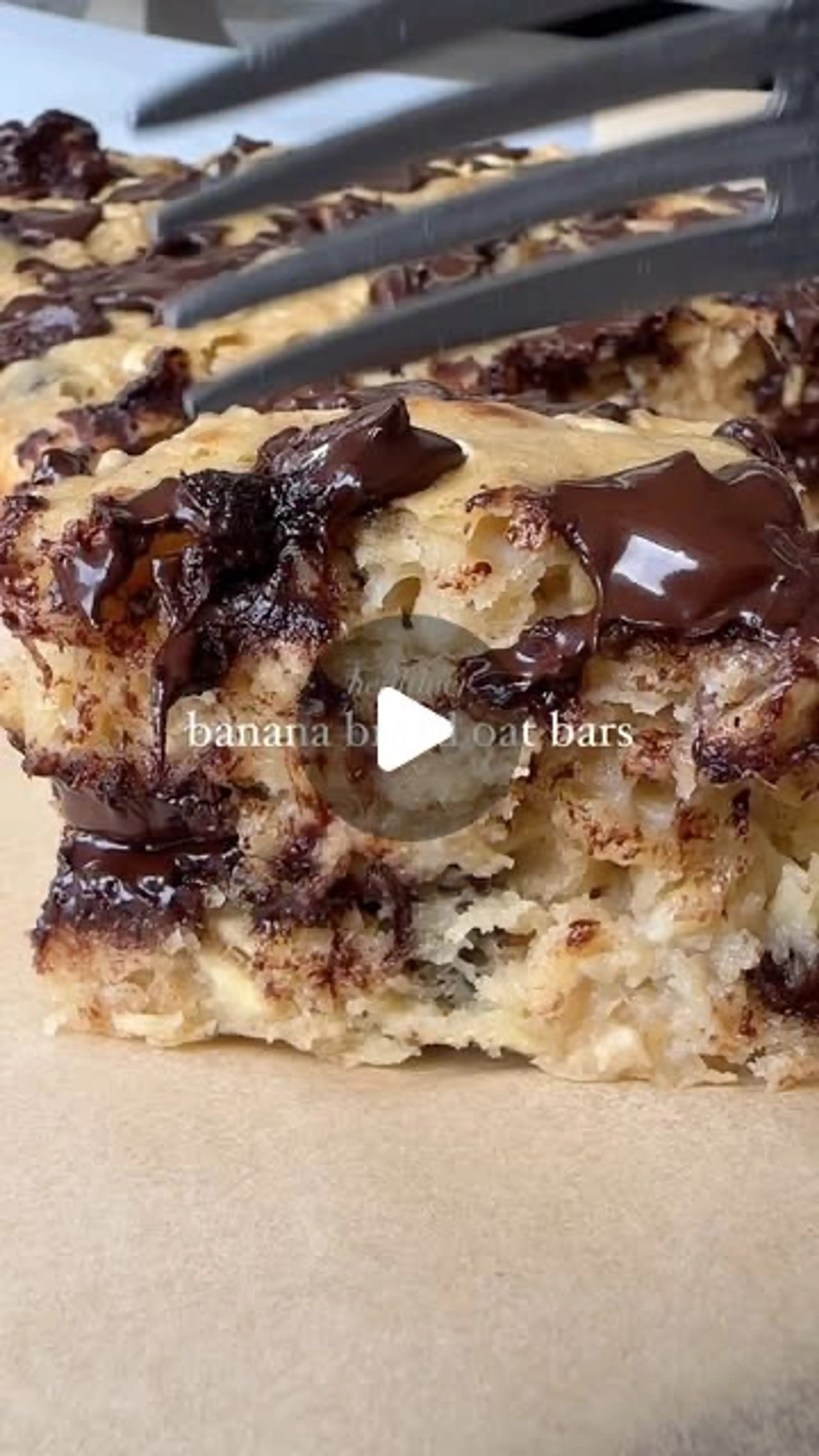 Greek Yogurt Banana Chocolate Oat Bars