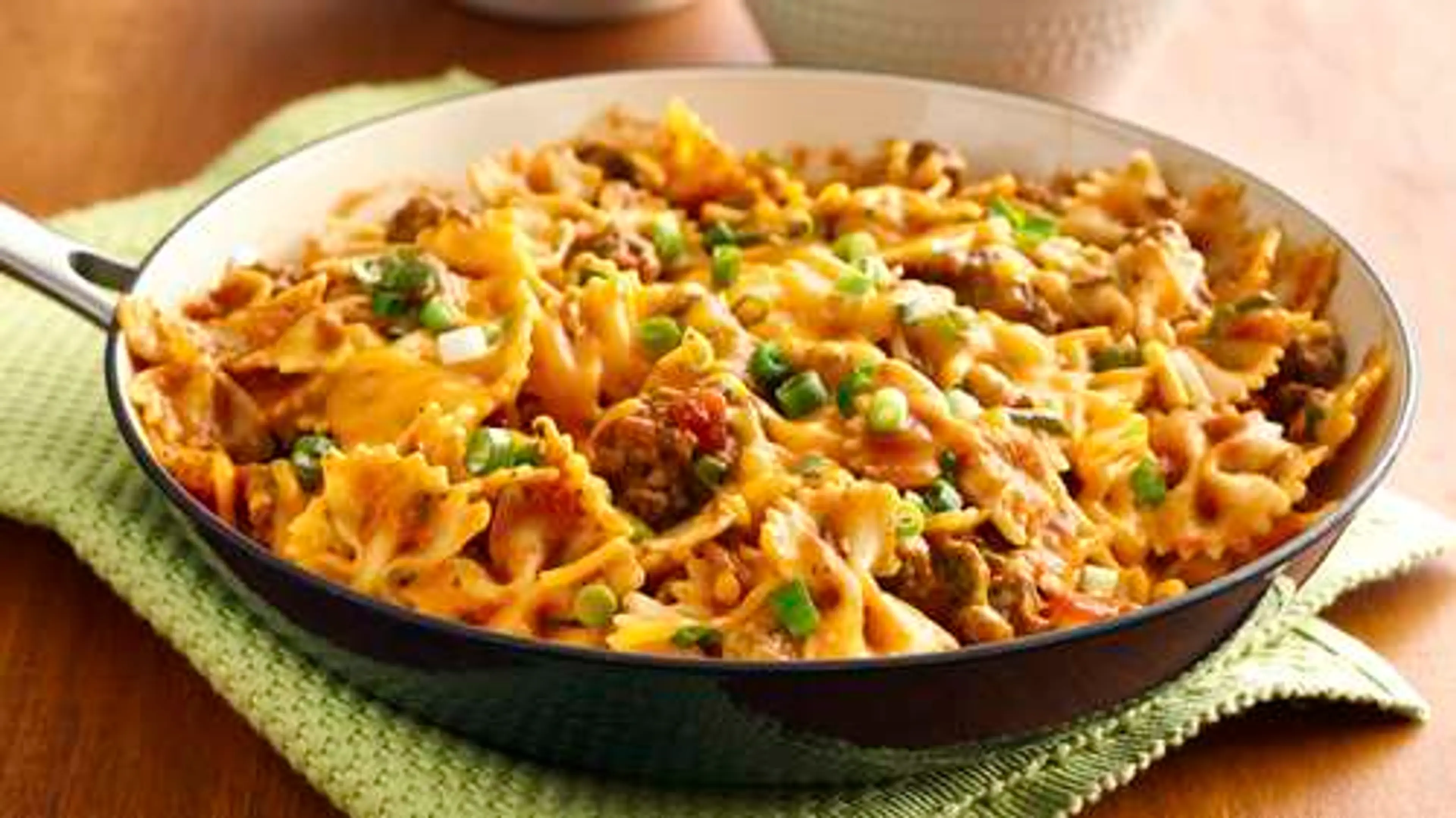 Easy Cheesy Beef and Bow-Ties