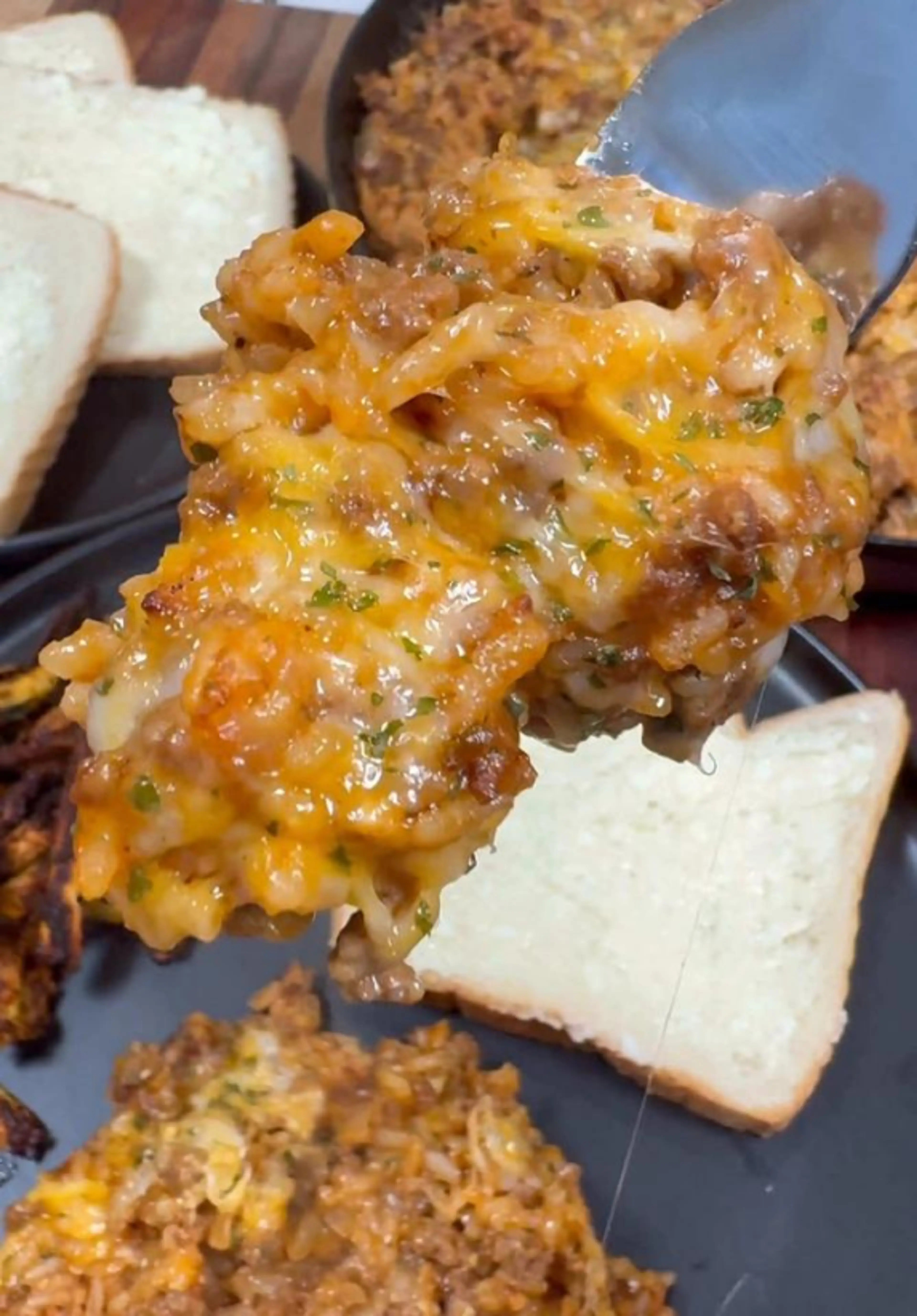 Cheeseburger Rice Is an Easy One Pan Meal That Can Be Made i