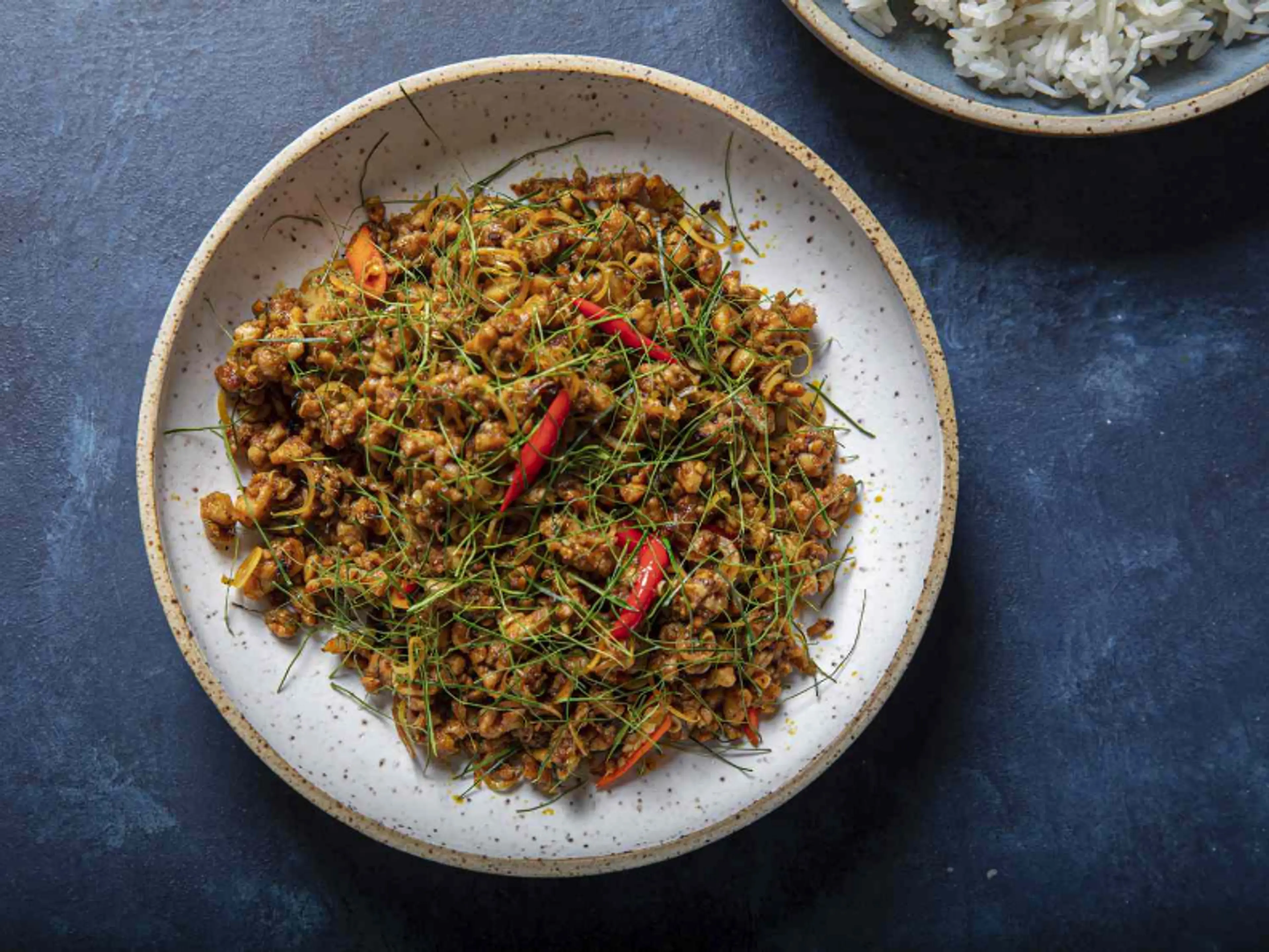 Khua Kling Gai (Southern Thai Dry Curry With Minced Chicken)