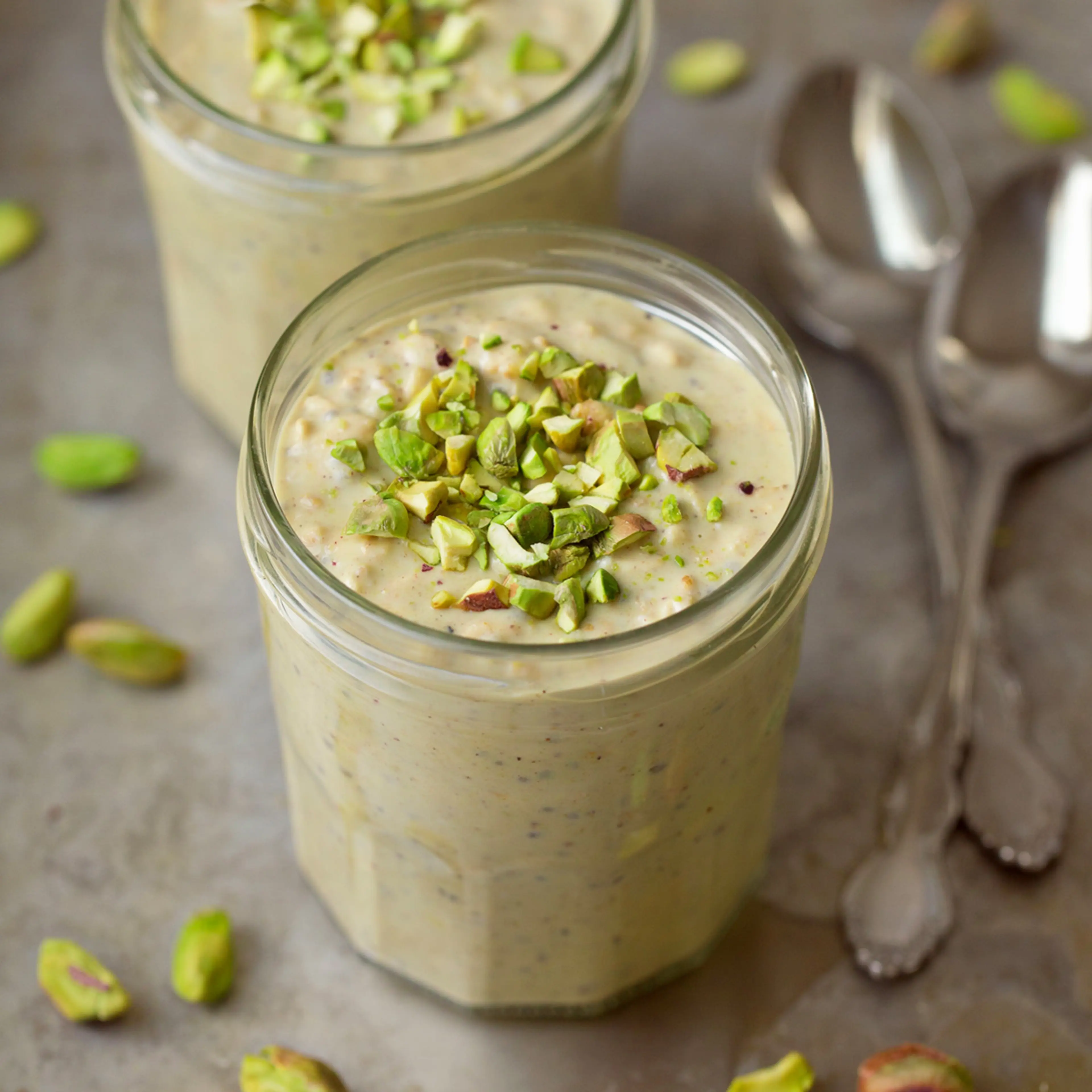 Pistachio Overnight Oats