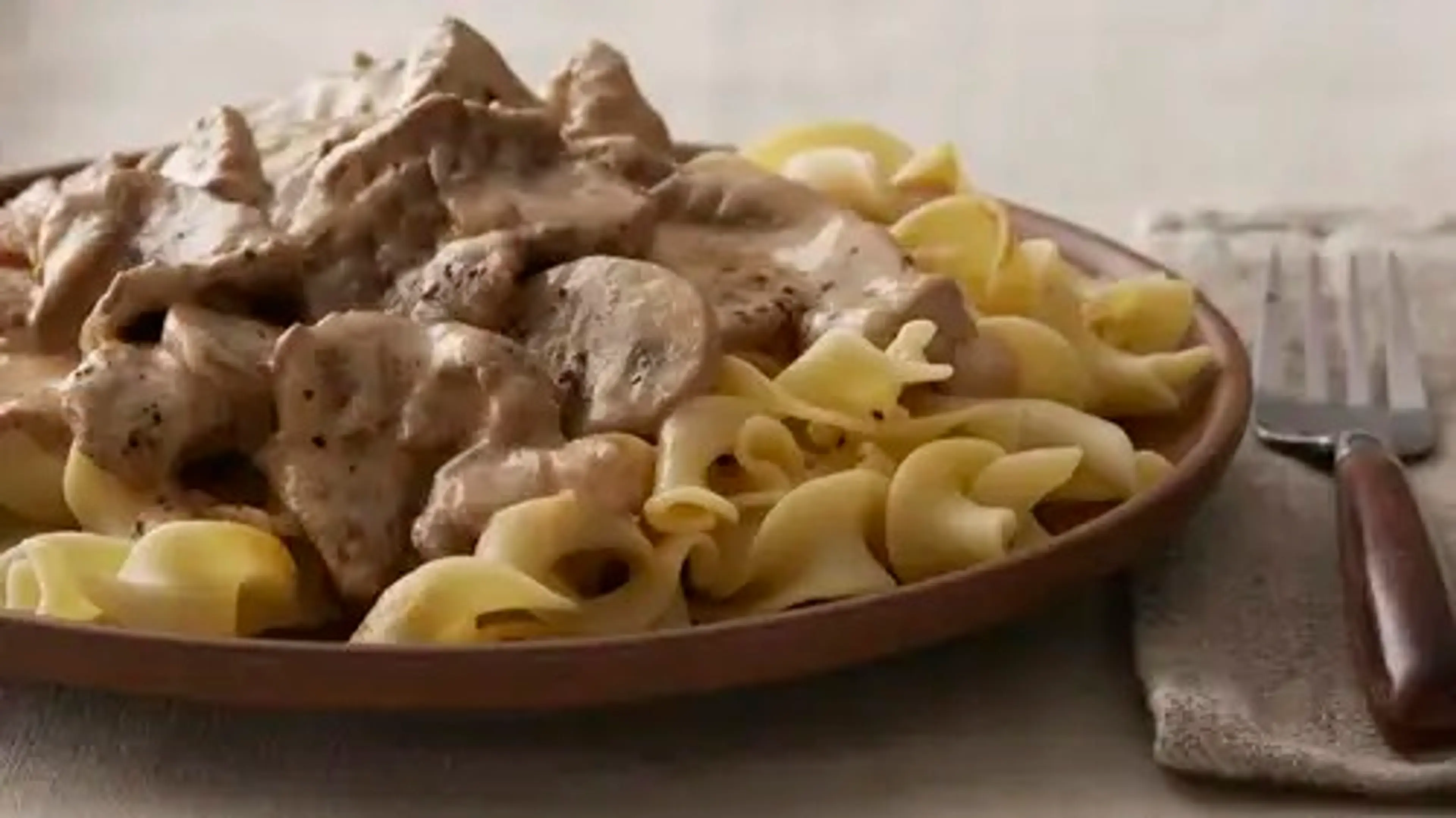 Slow-Cooker Beef Stroganoff