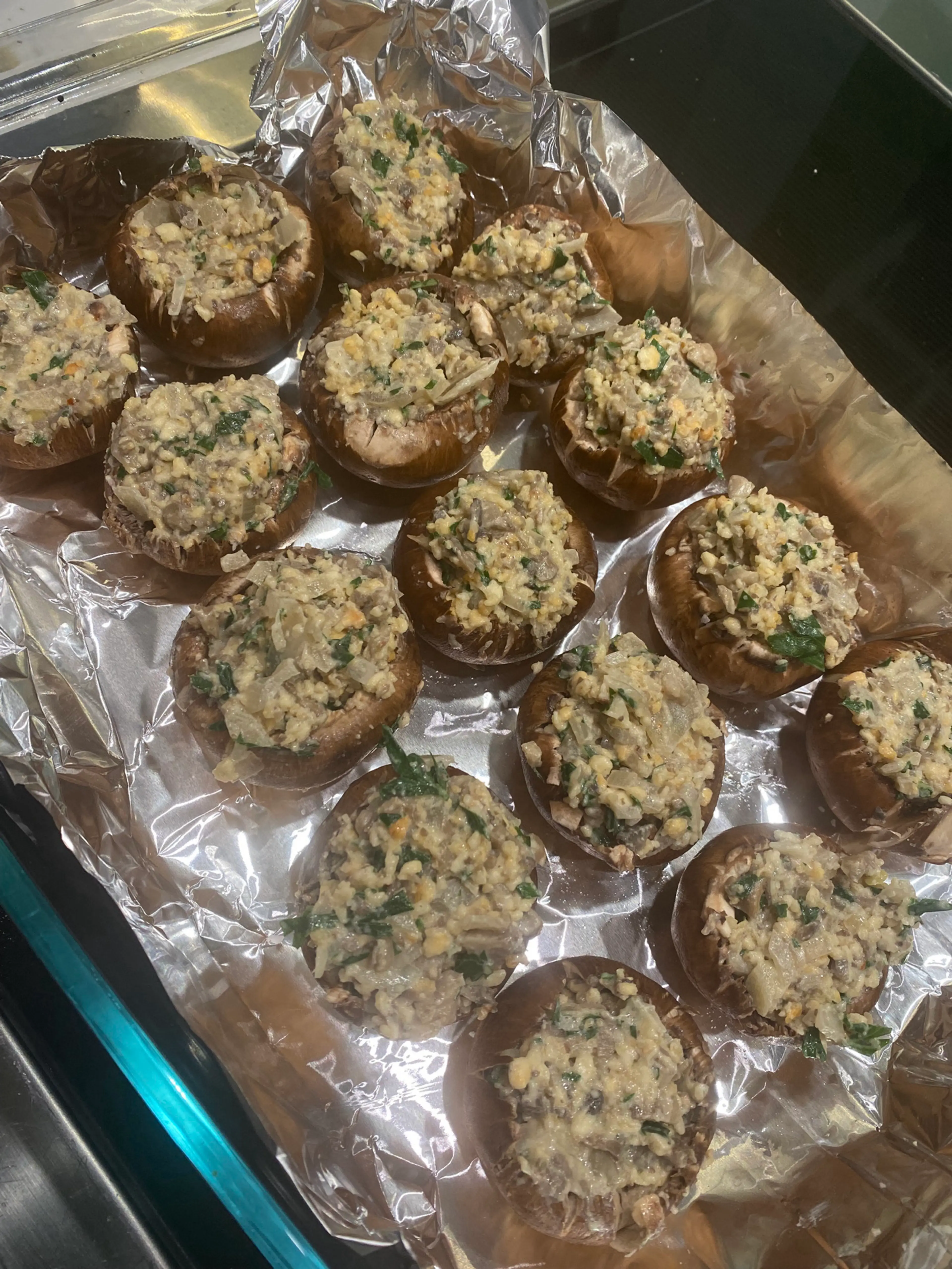 Vegan Stuffed Mushrooms