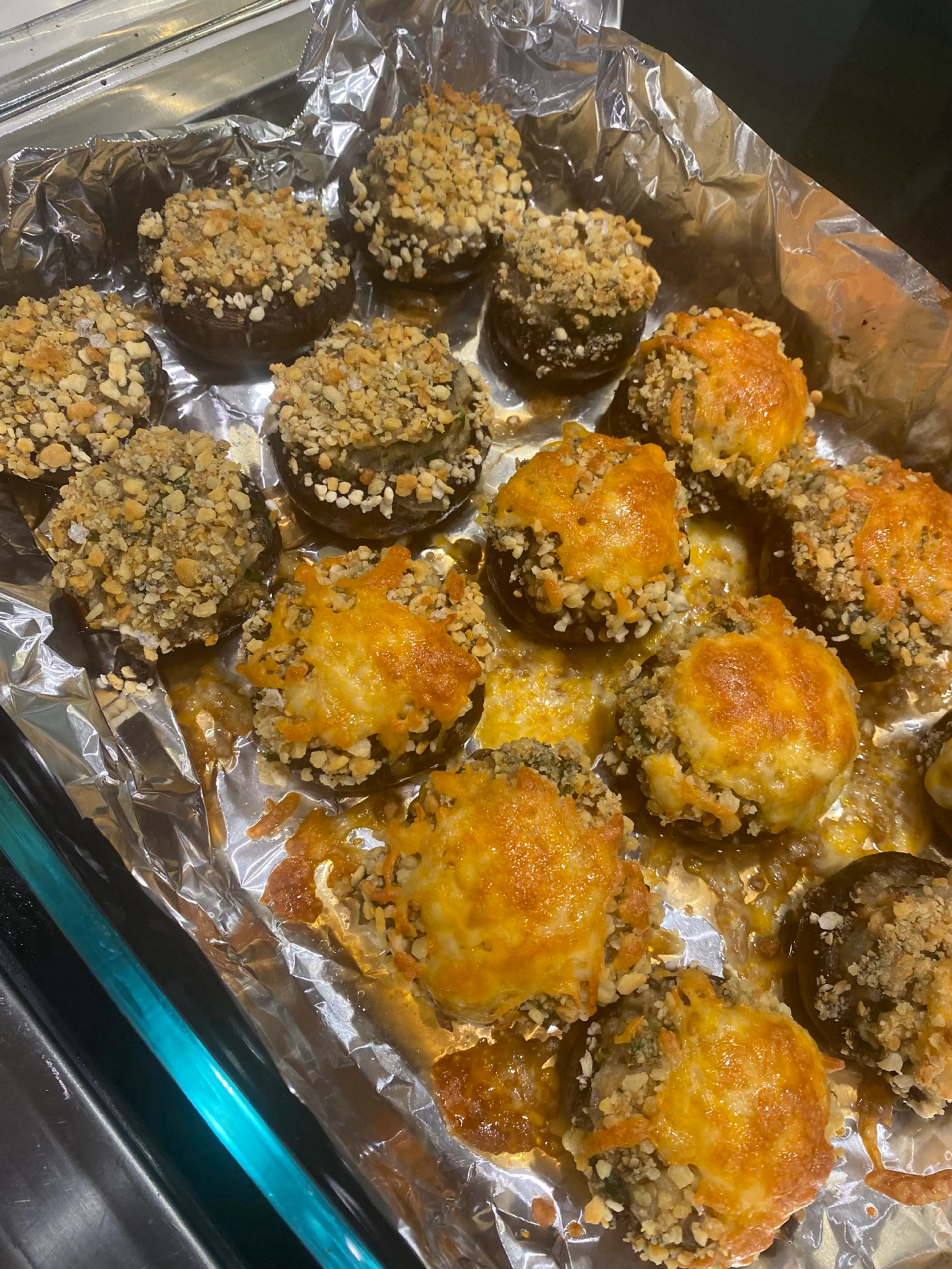 Vegan Stuffed Mushrooms
