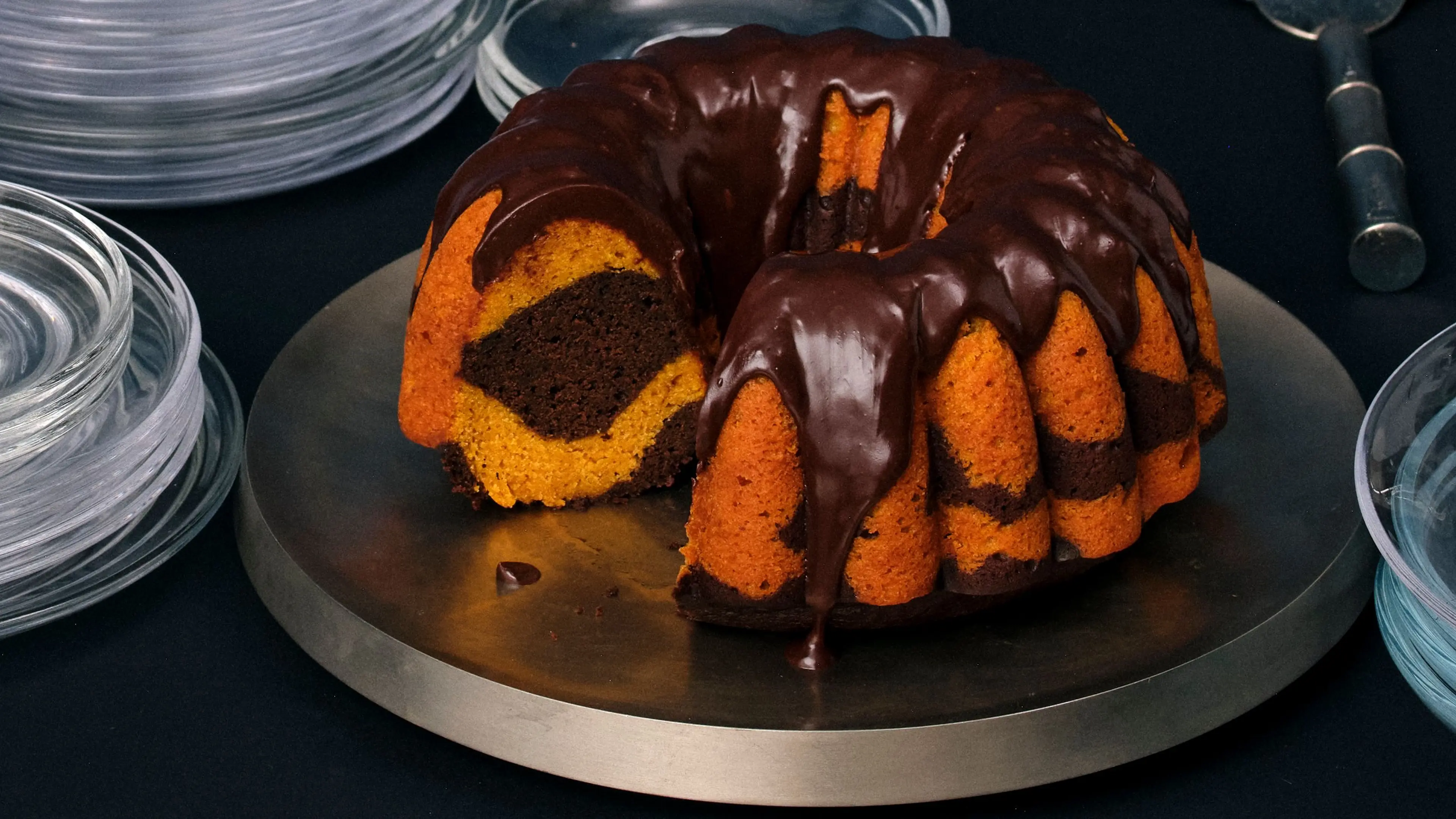 Chocolate-Pumpkin Marble Cake
