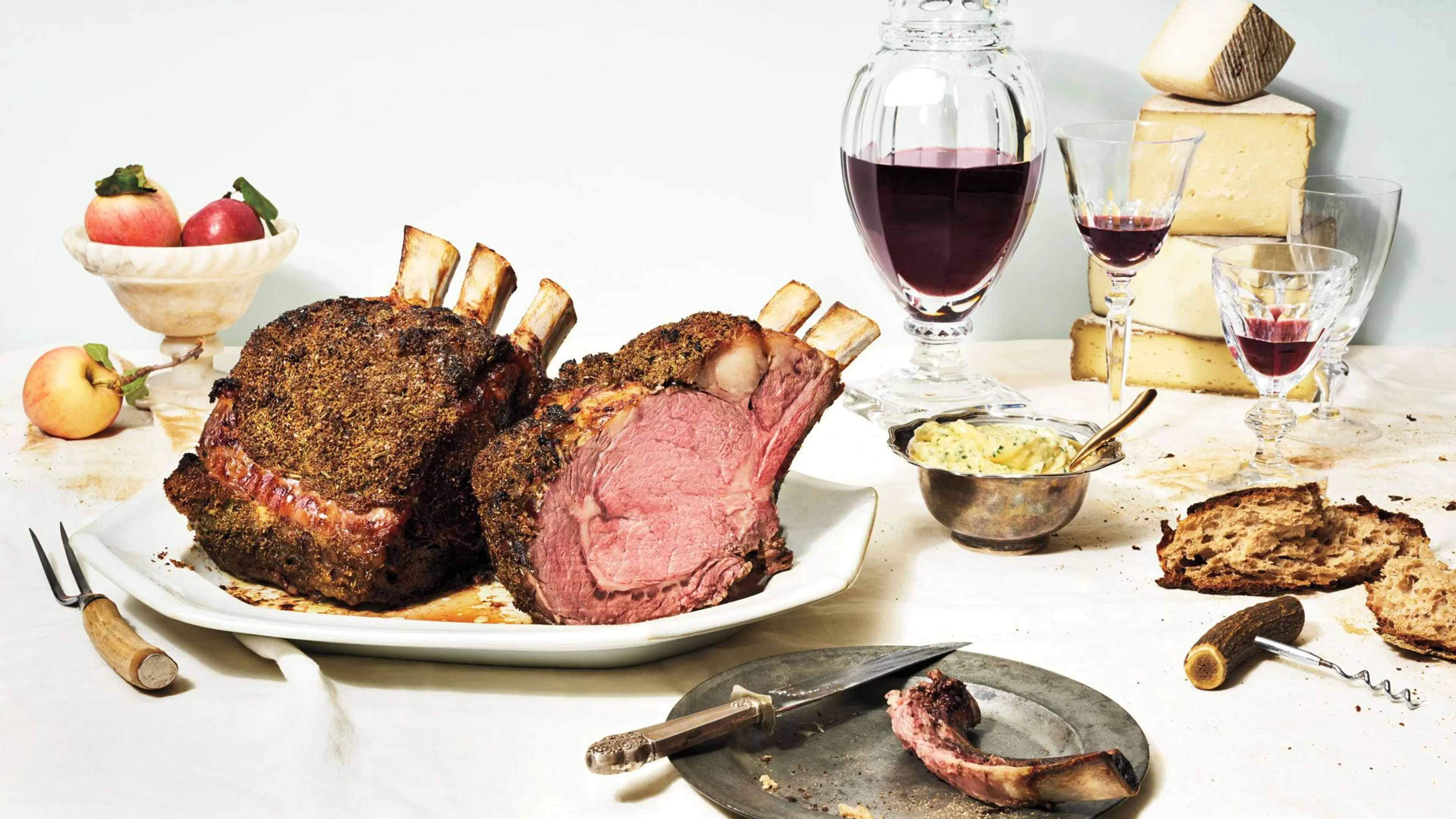 Reverse Sear Rib-Eye Roast With Fennel and Rosemary