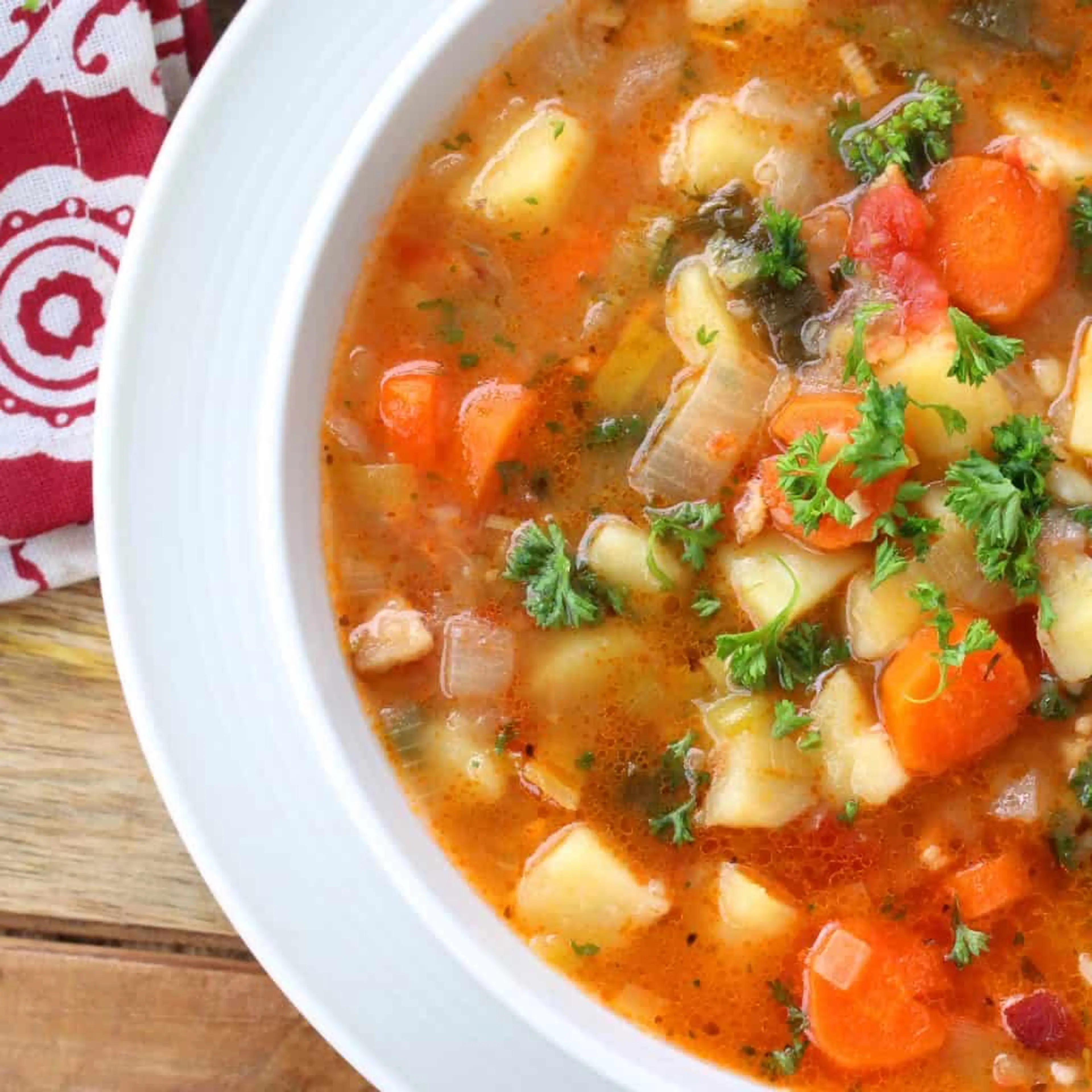 German Potato Soup (Kartoffelsuppe)