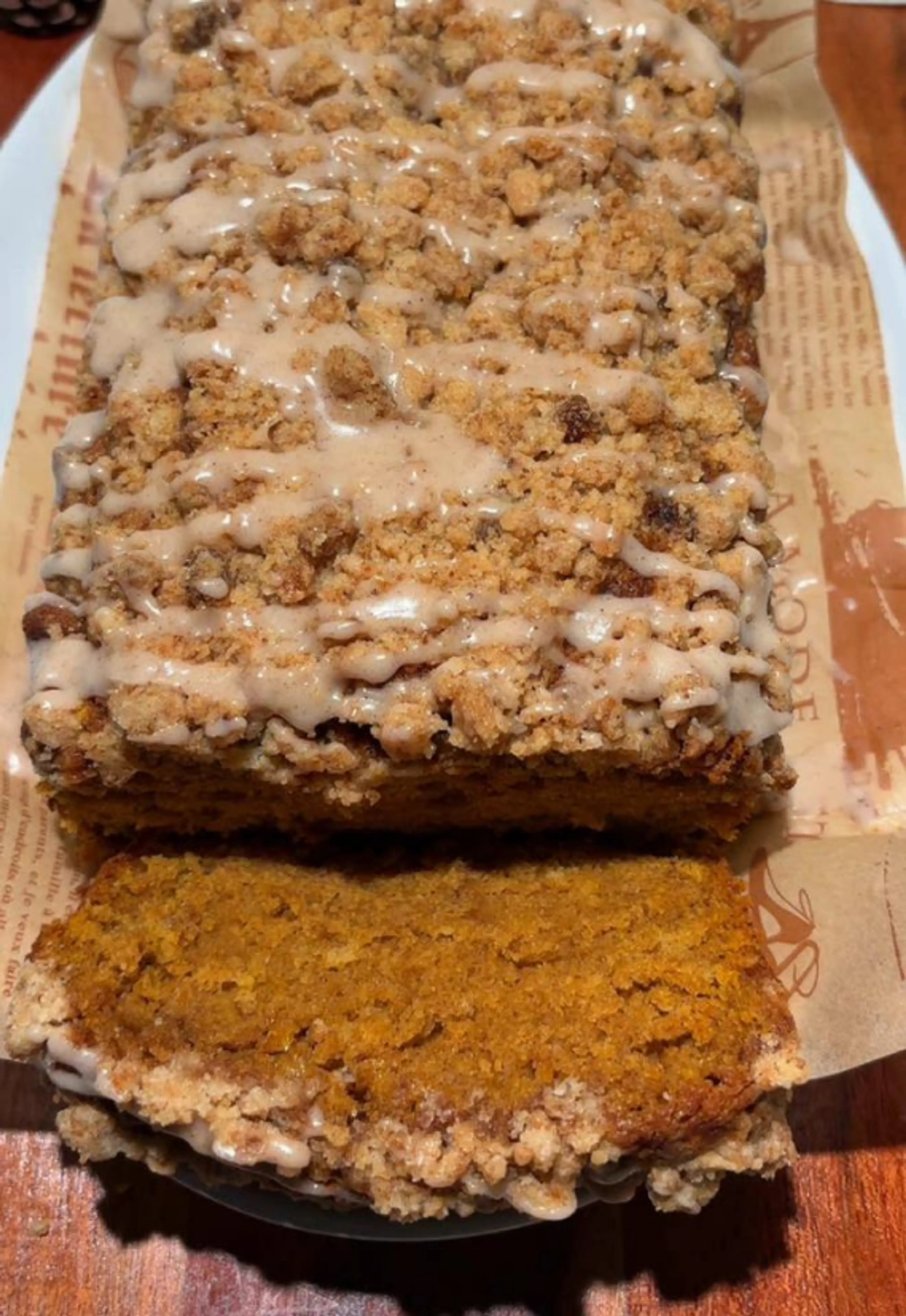 Cinnamon Pumpkin Crumble Bread