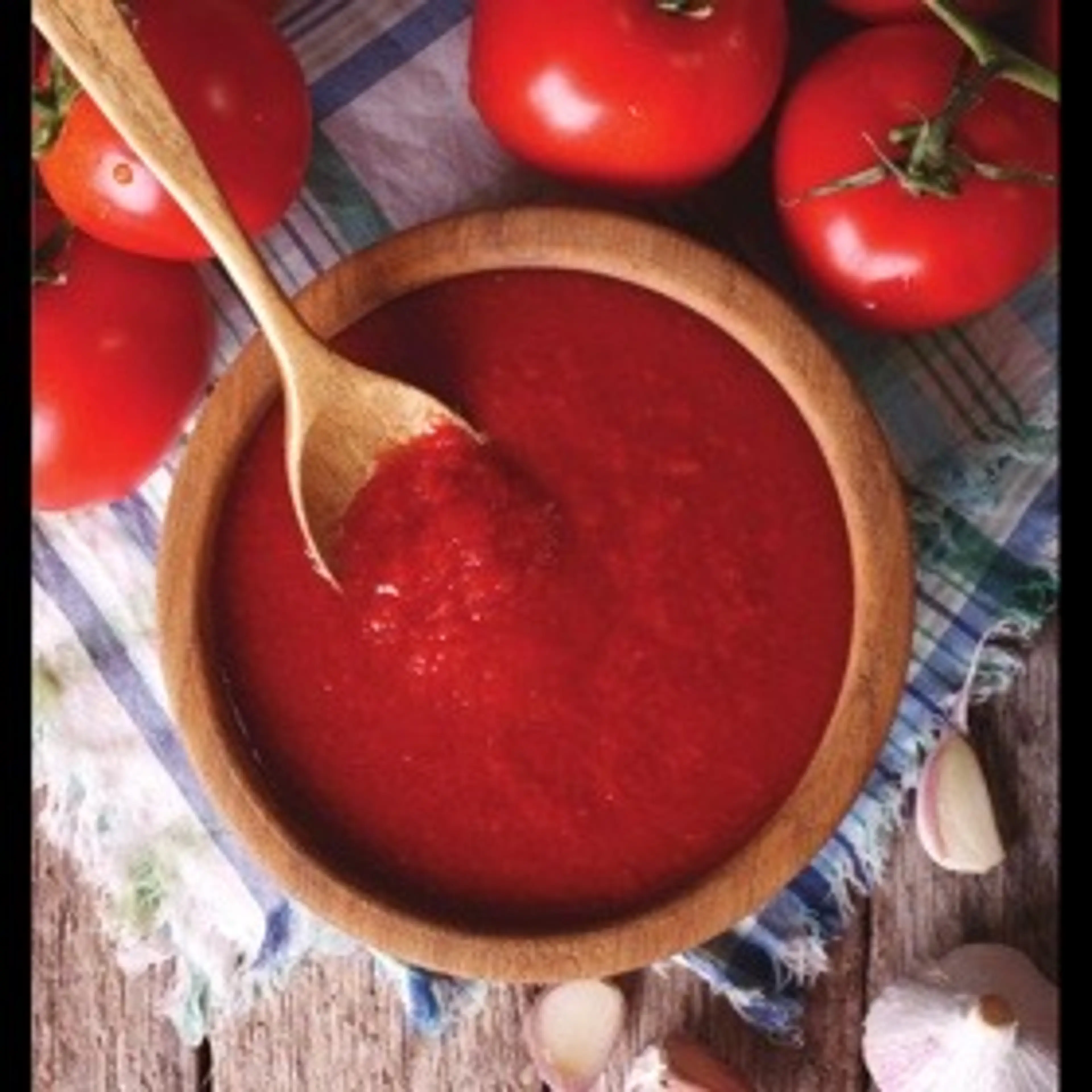 BASIC TOMATO SAUCE