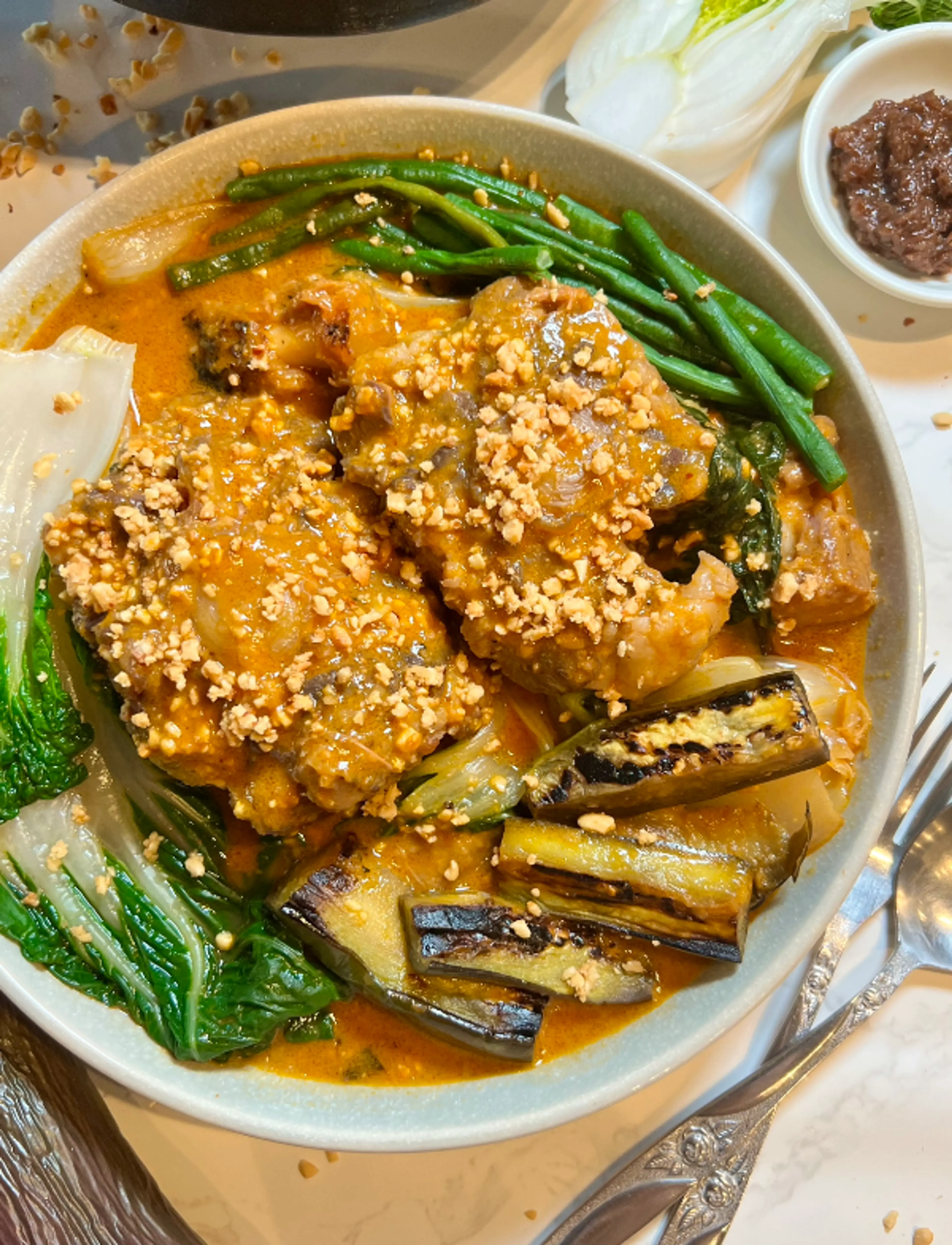 Kare Kare (Filipino Peanut Oxtail Stew)