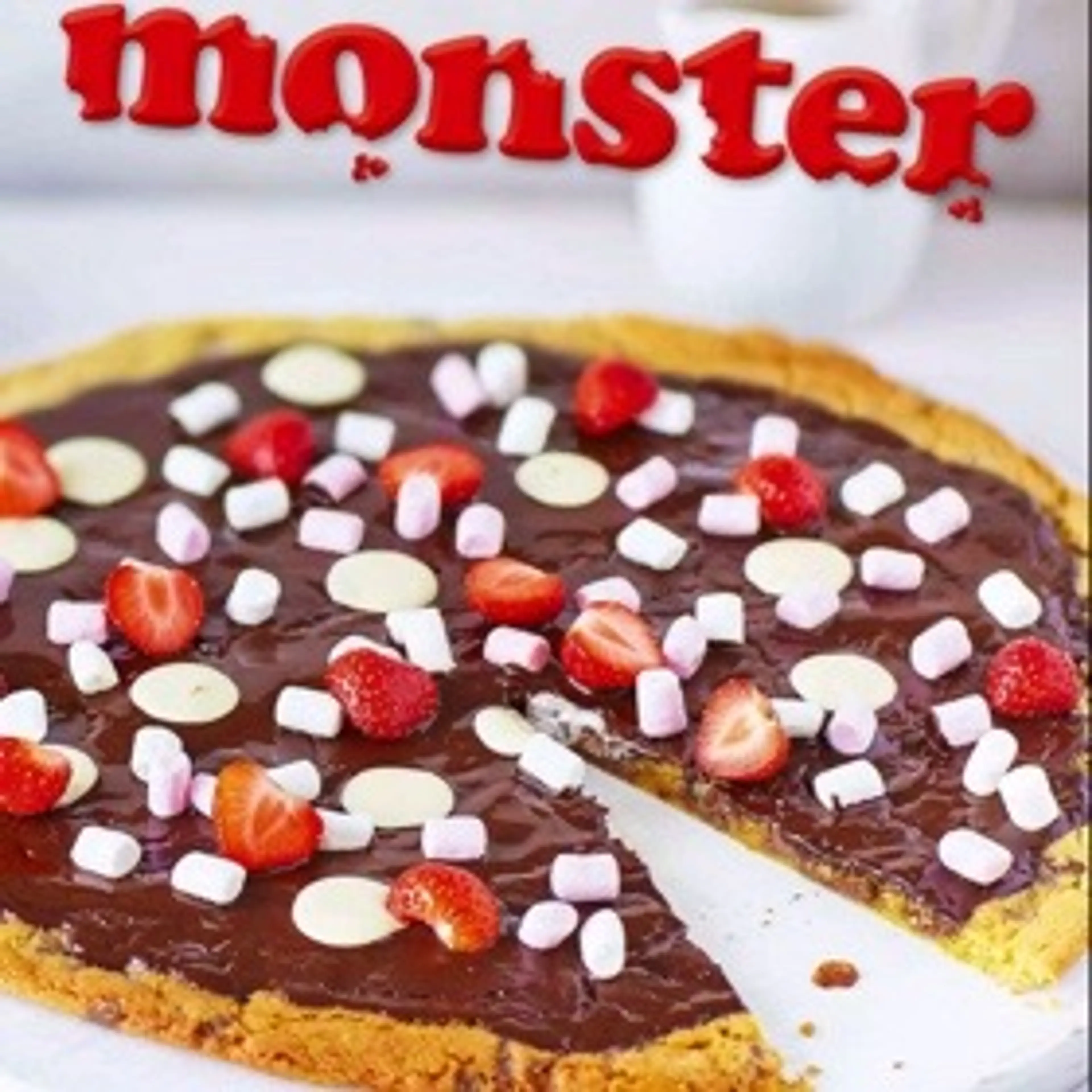 Cookie dough pizza