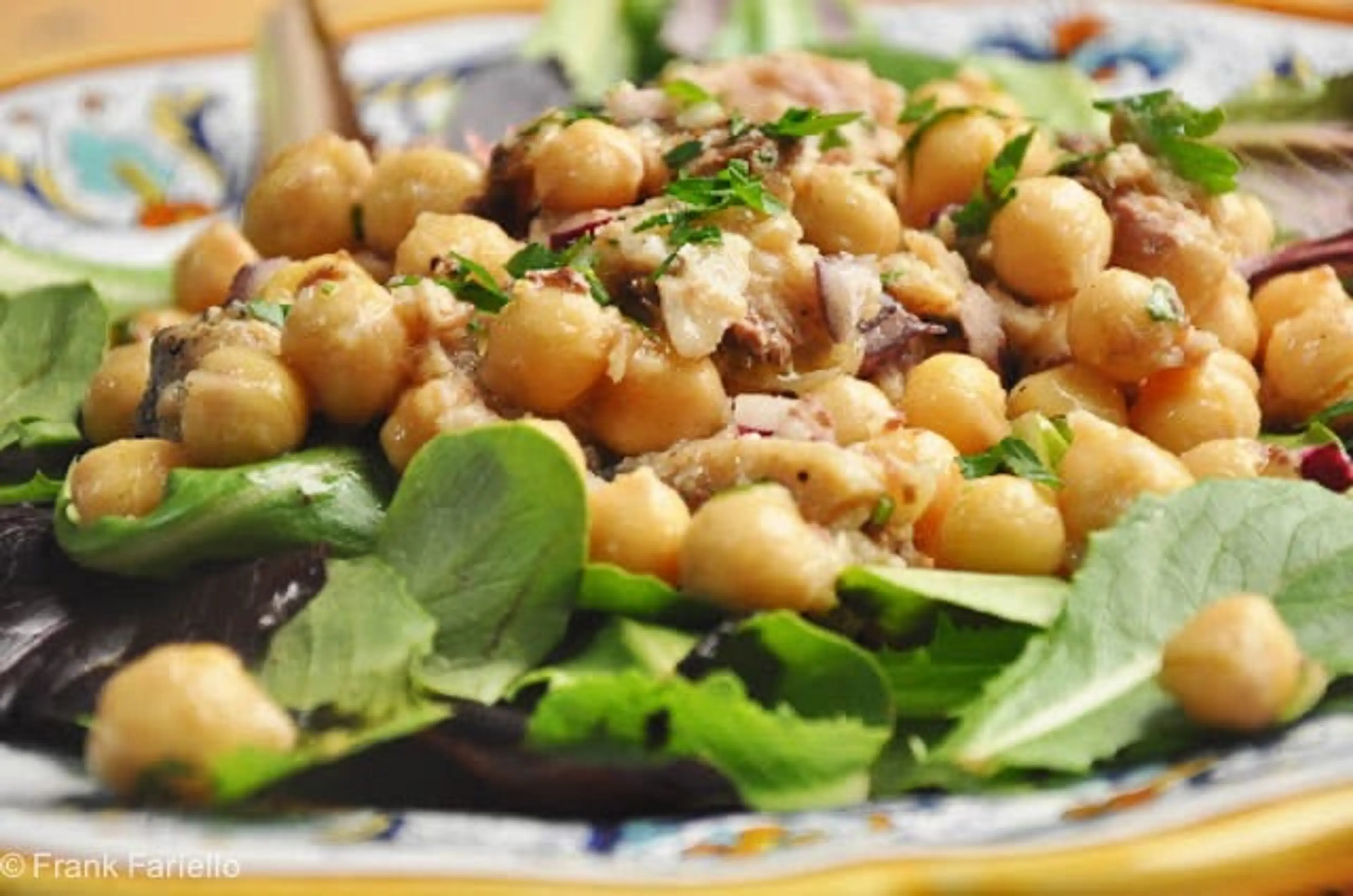 Insalata di sardine e ceci (Sardine and Chickpea Salad)