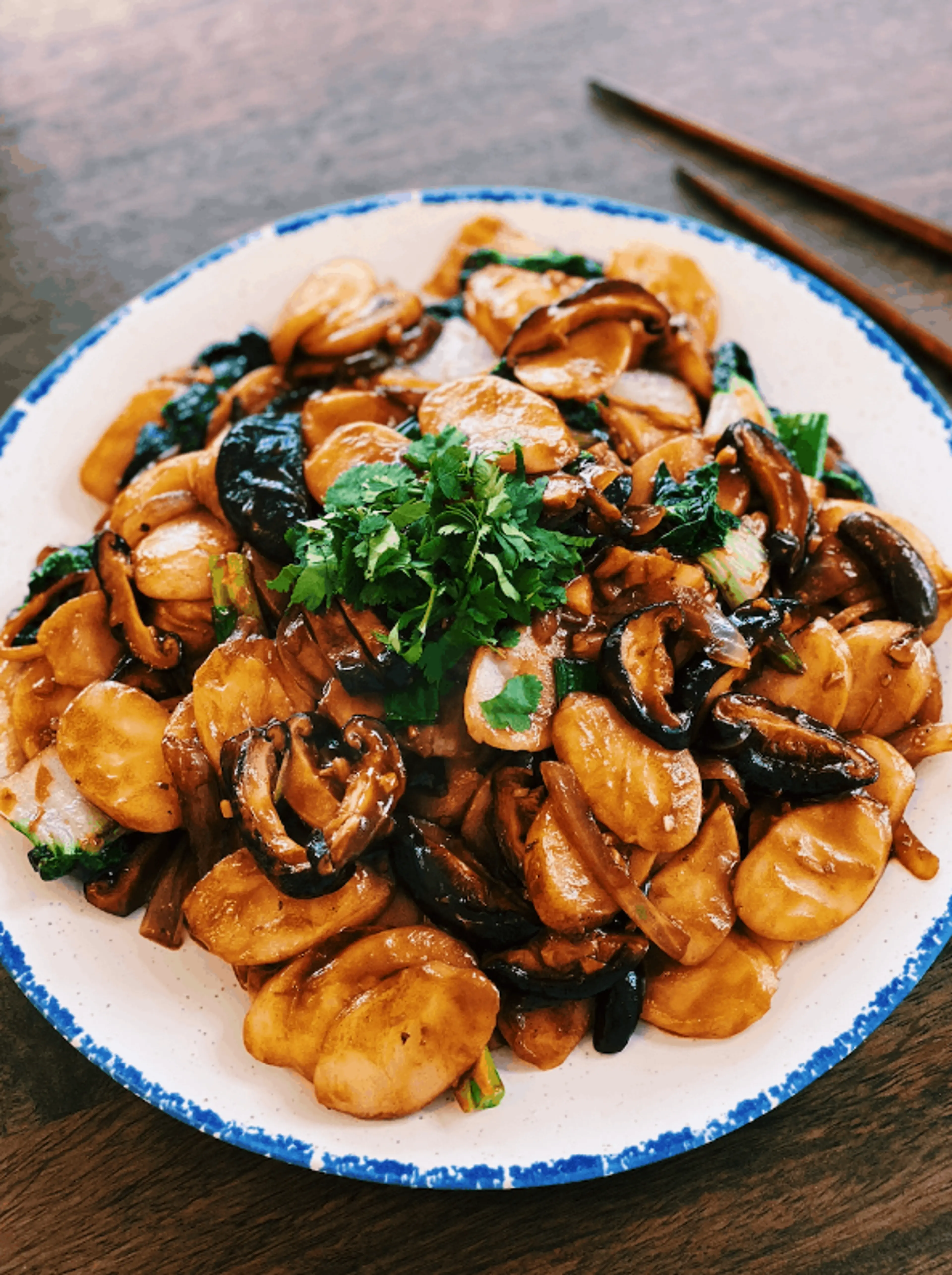 Shanghai Stir-fried Rice Cakes (Nian Gao)