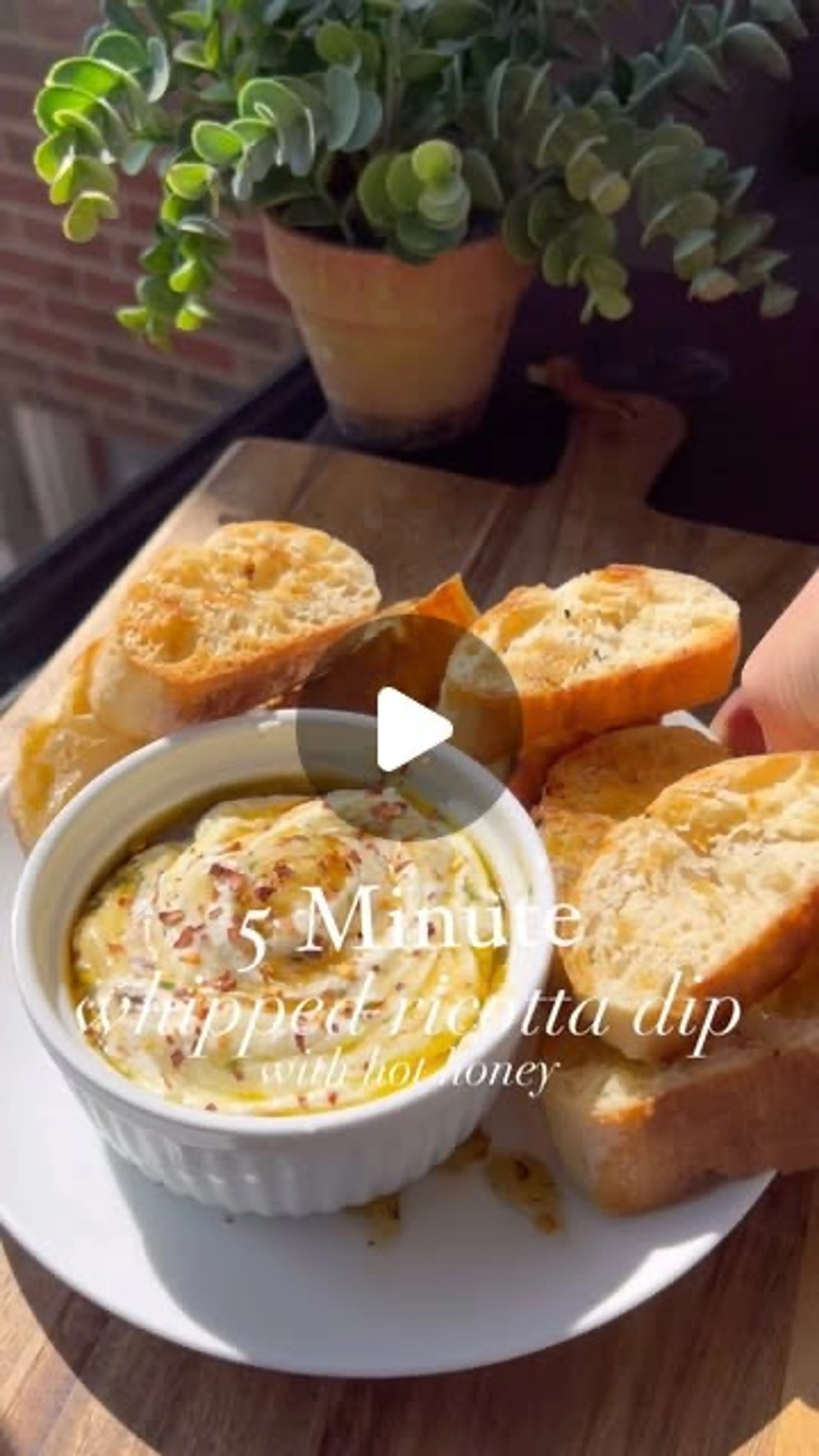 5 Minute Whipped Ricotta Dip