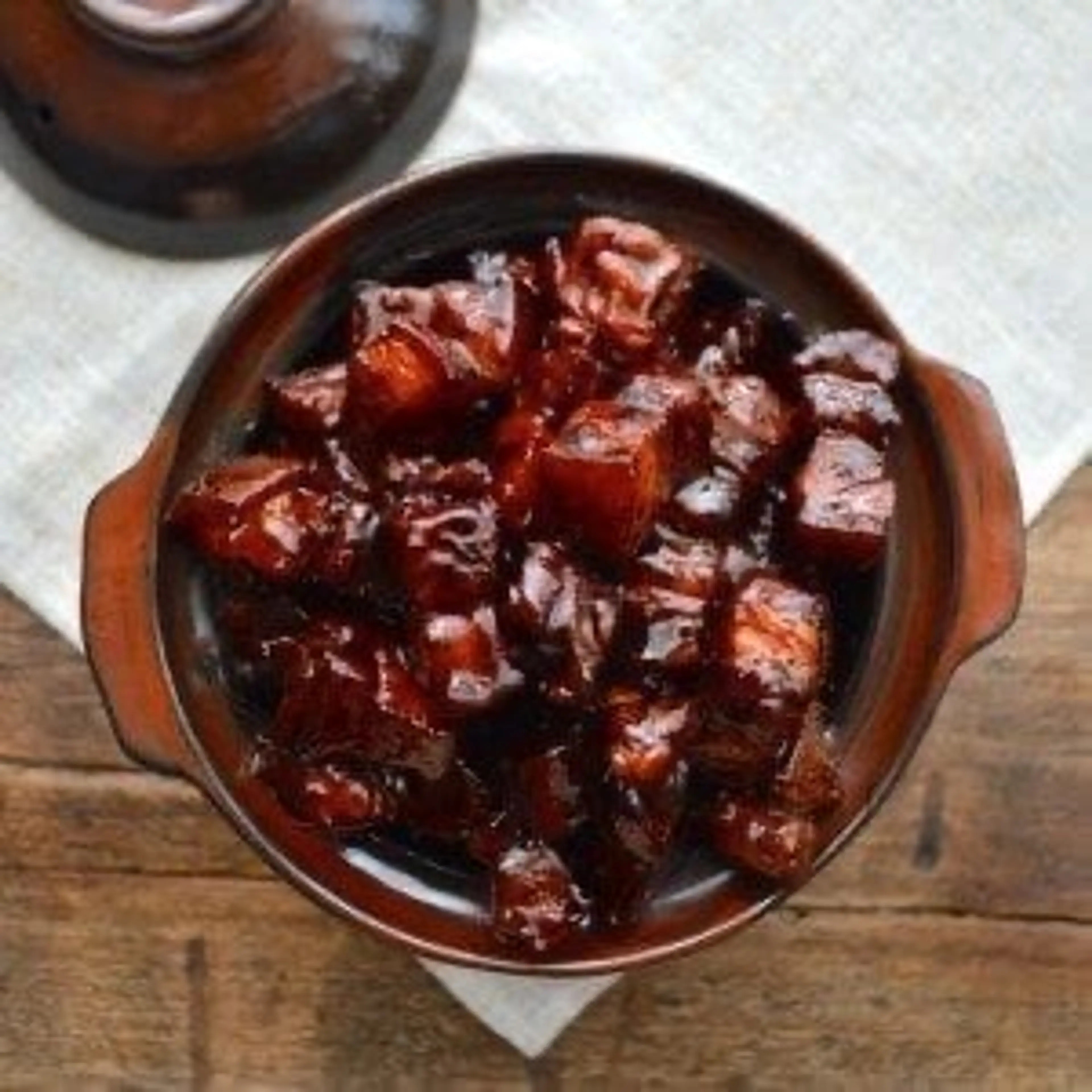 Shanghai-Style Braised Pork Belly (Hong Shao Rou)