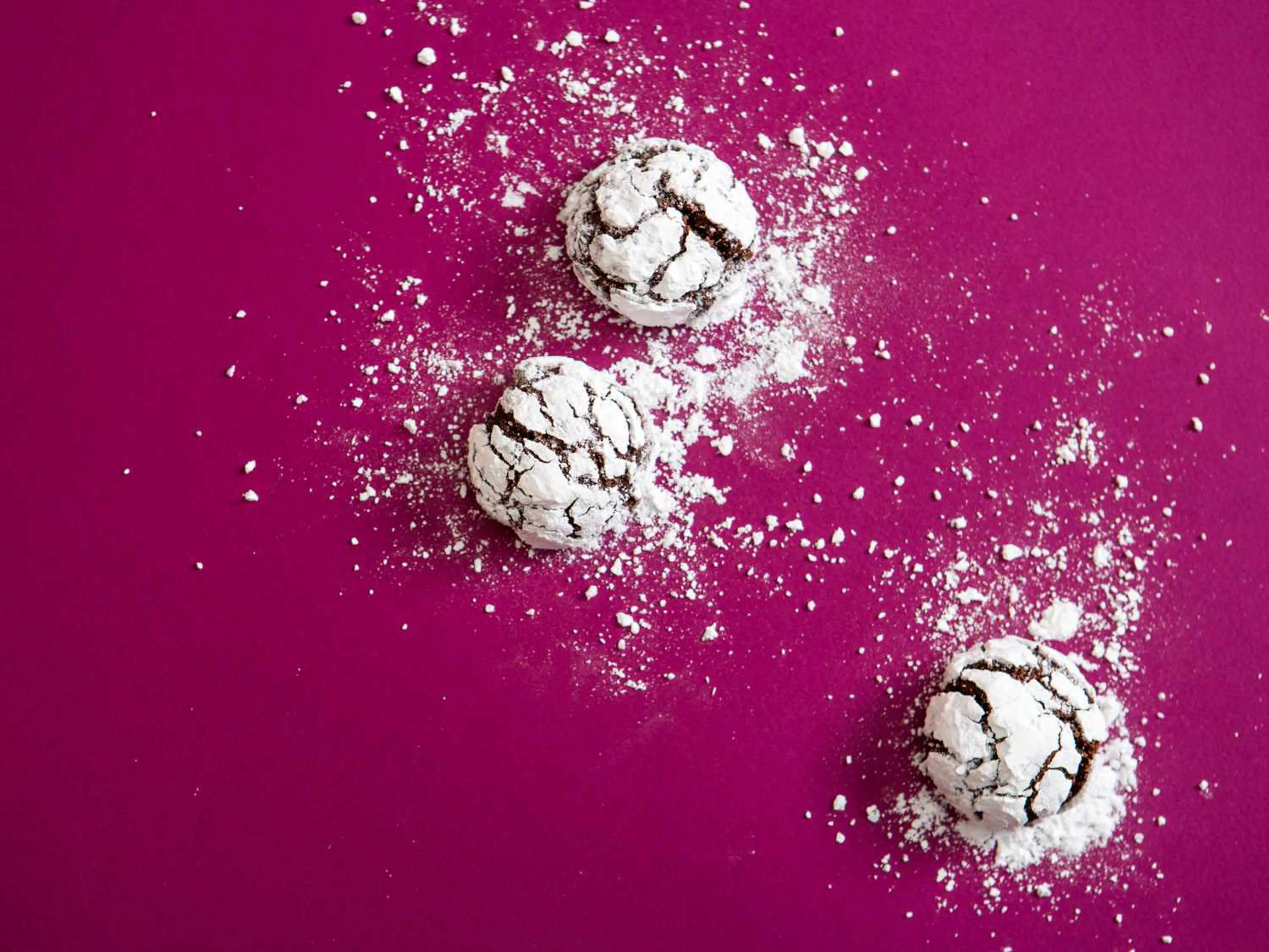 Chocolate Crinkle Cookies Recipe