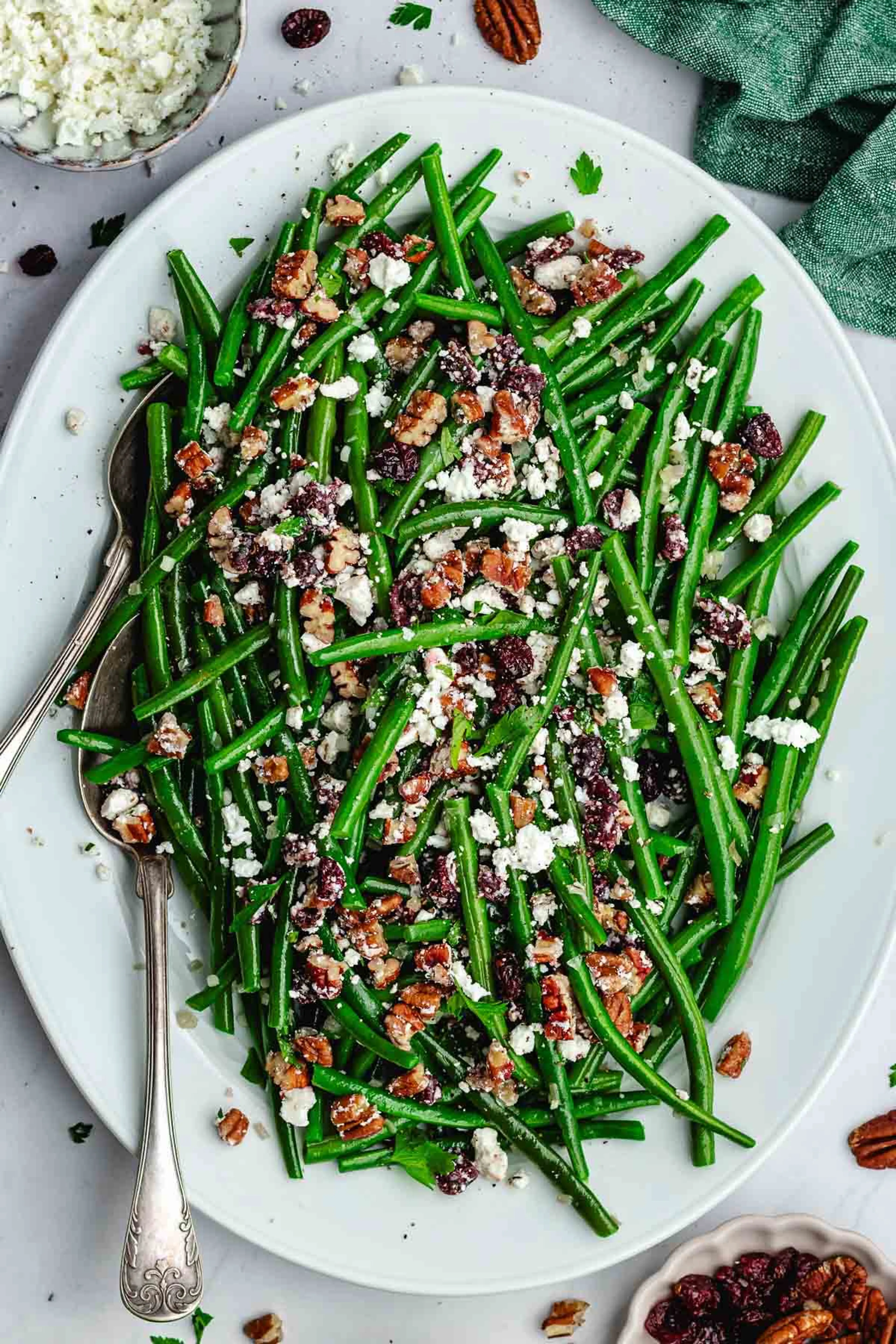 Green Beans with Pecan Cranberry Feta Crumble