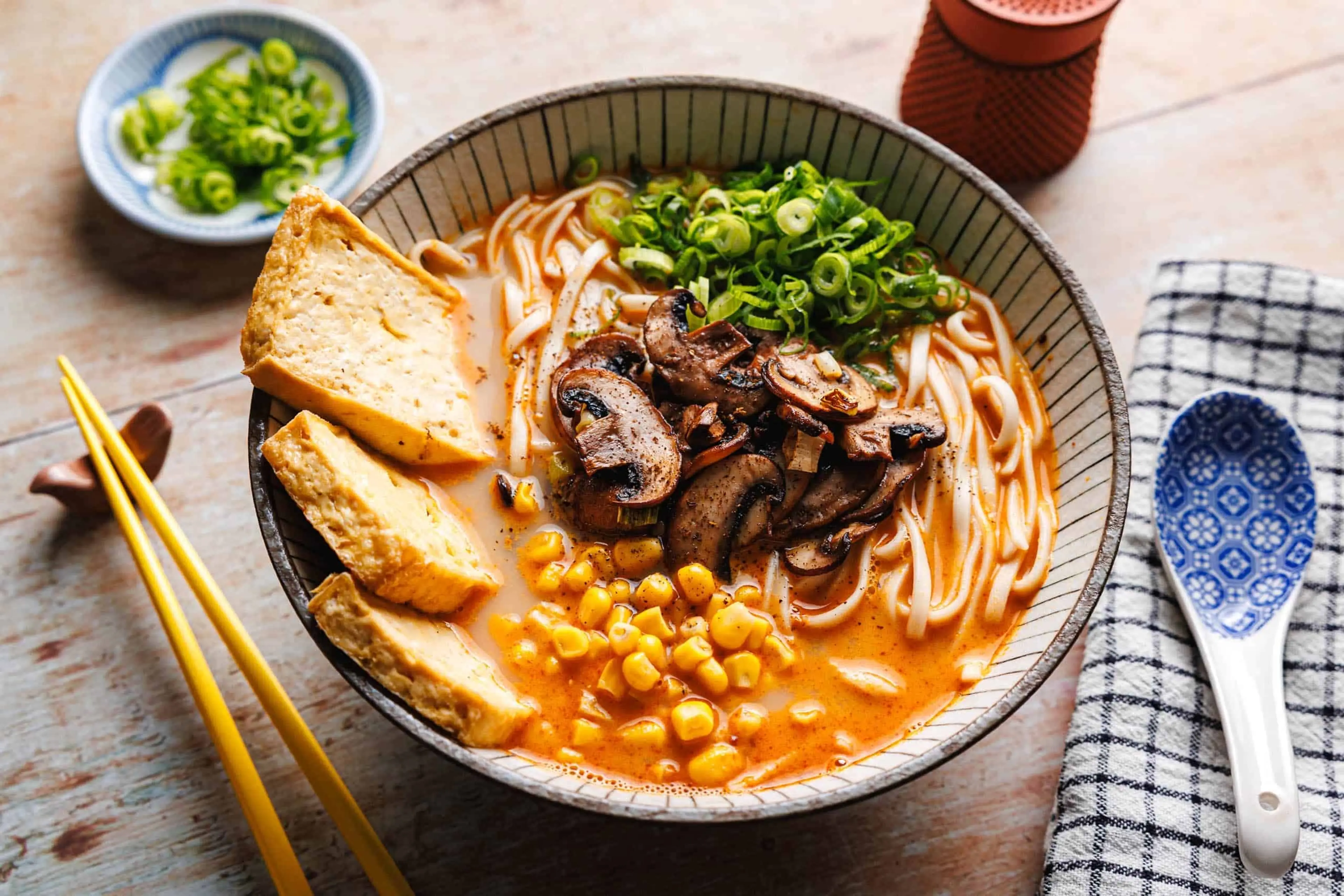 Vegane Tantanmen – cremig-scharfe Ramen