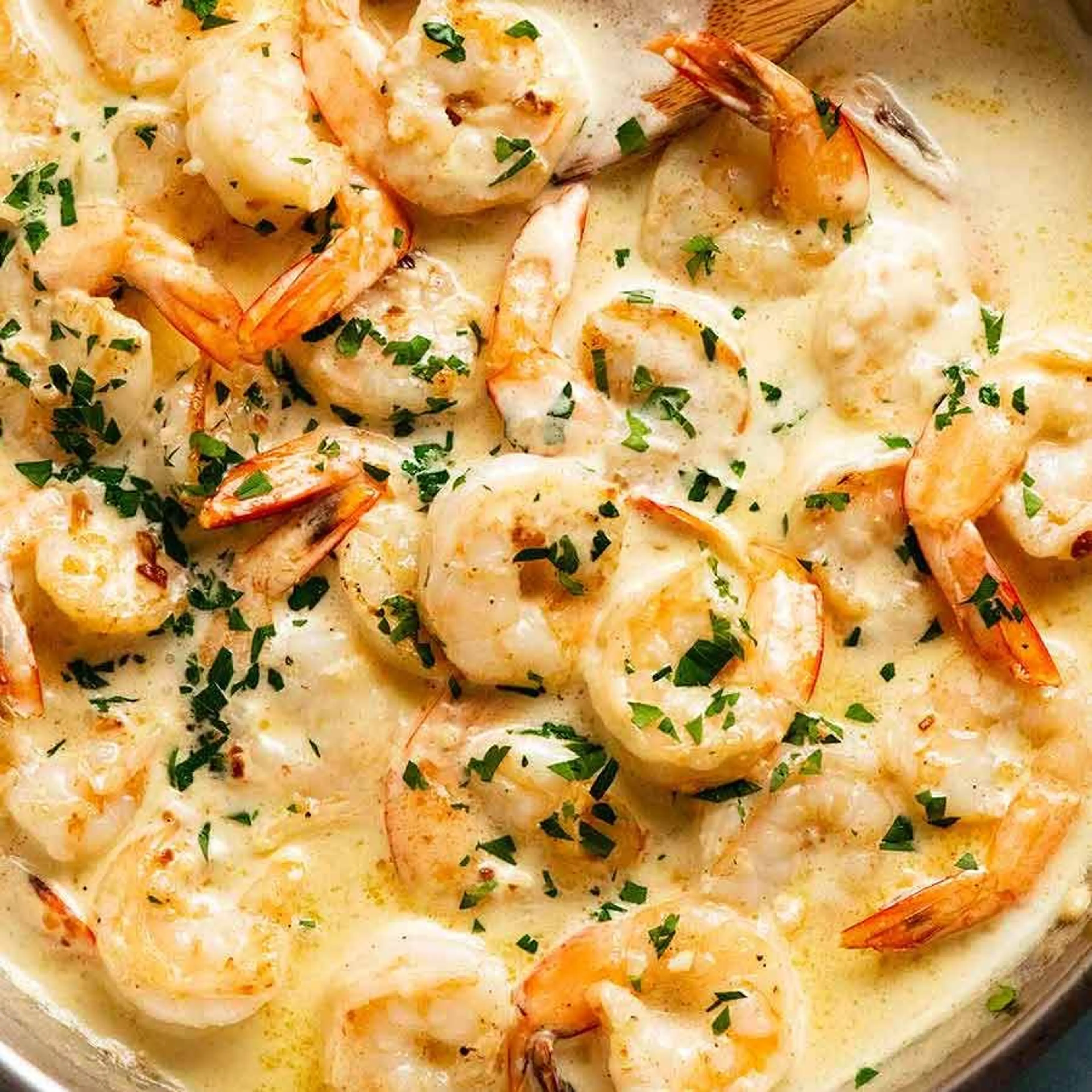 Creamy Garlic Prawns (Shrimp)