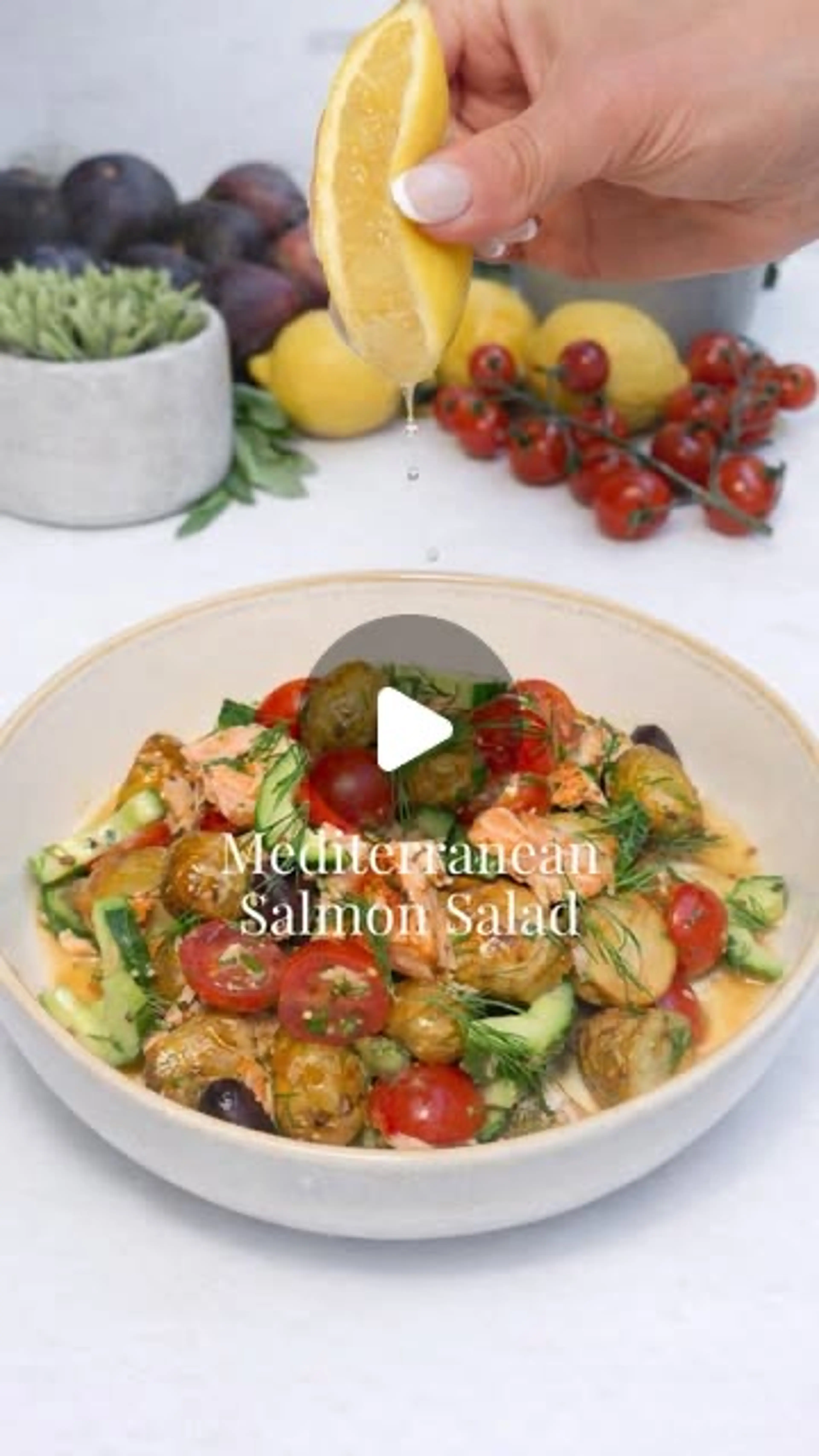 Mediterranean Roasted Salmon Salad