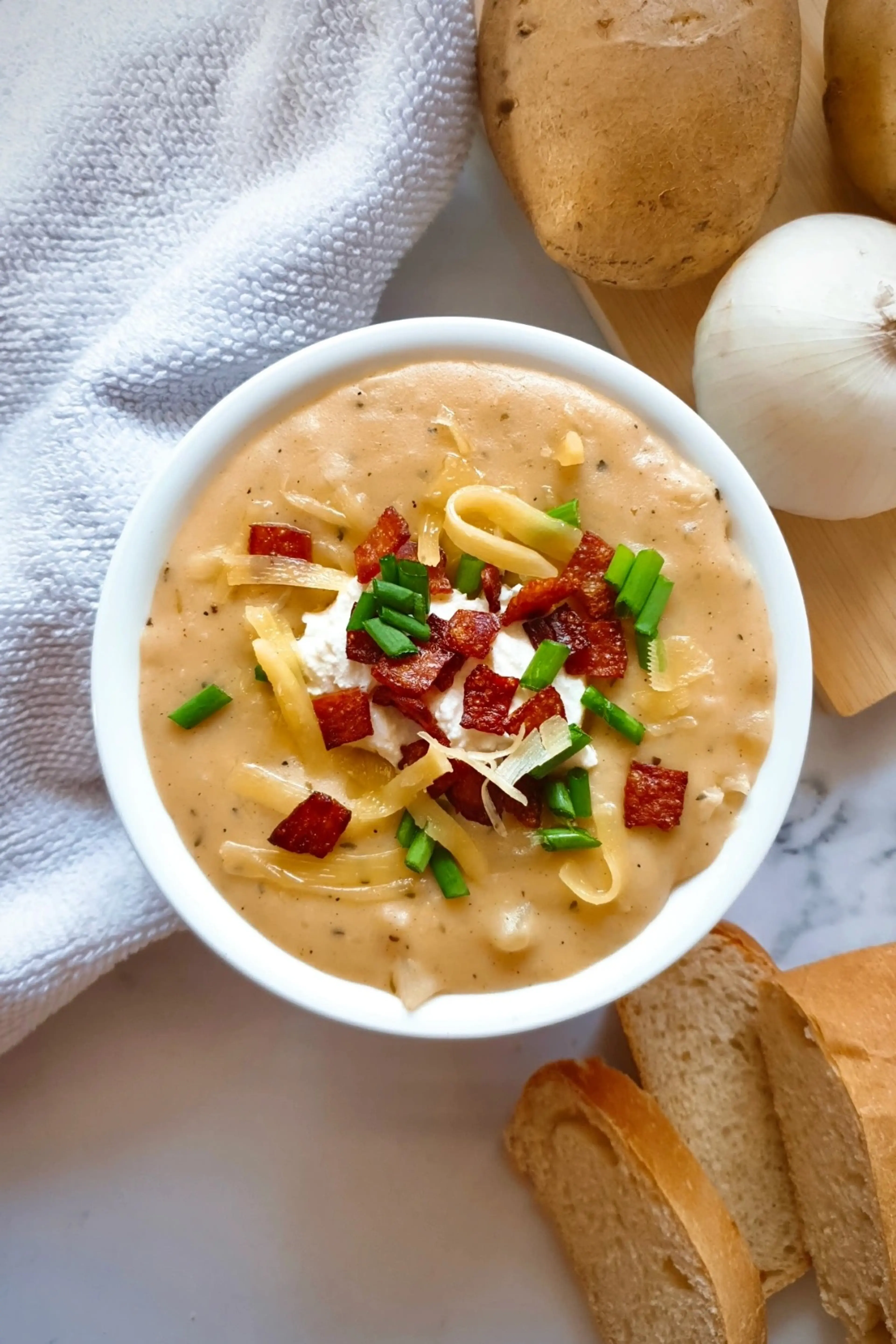 BEST Chili's Loaded Baked Potato Soup Recipe