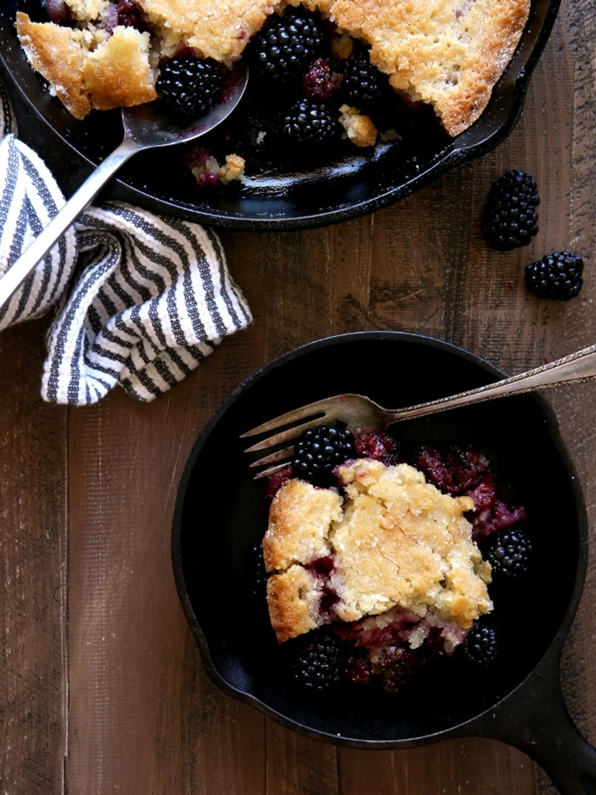 Pioneer Woman's Blackberry Cobbler