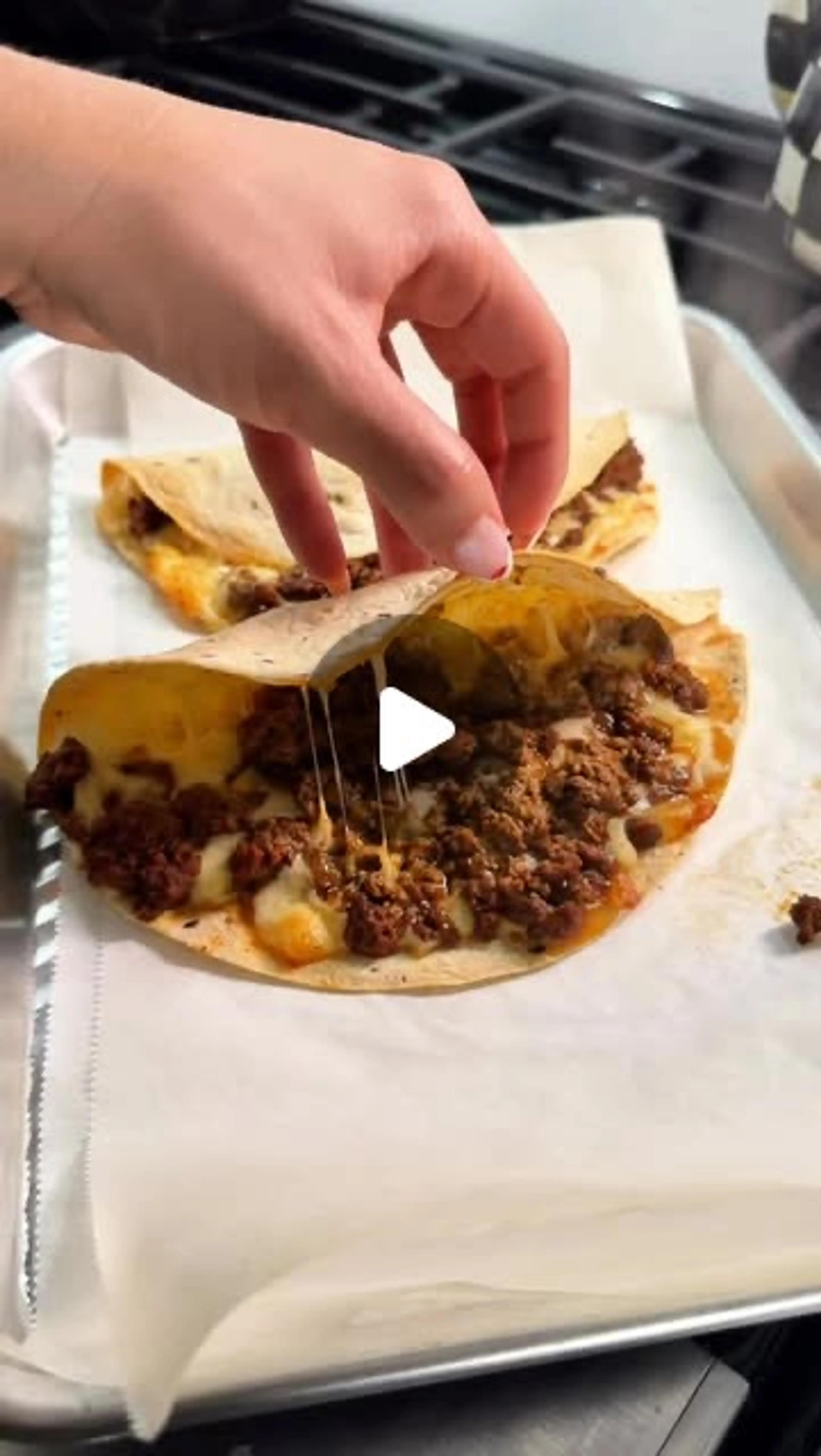 500 Calories for 2 Cheesy Beef Tacos Con Zucchini Crema