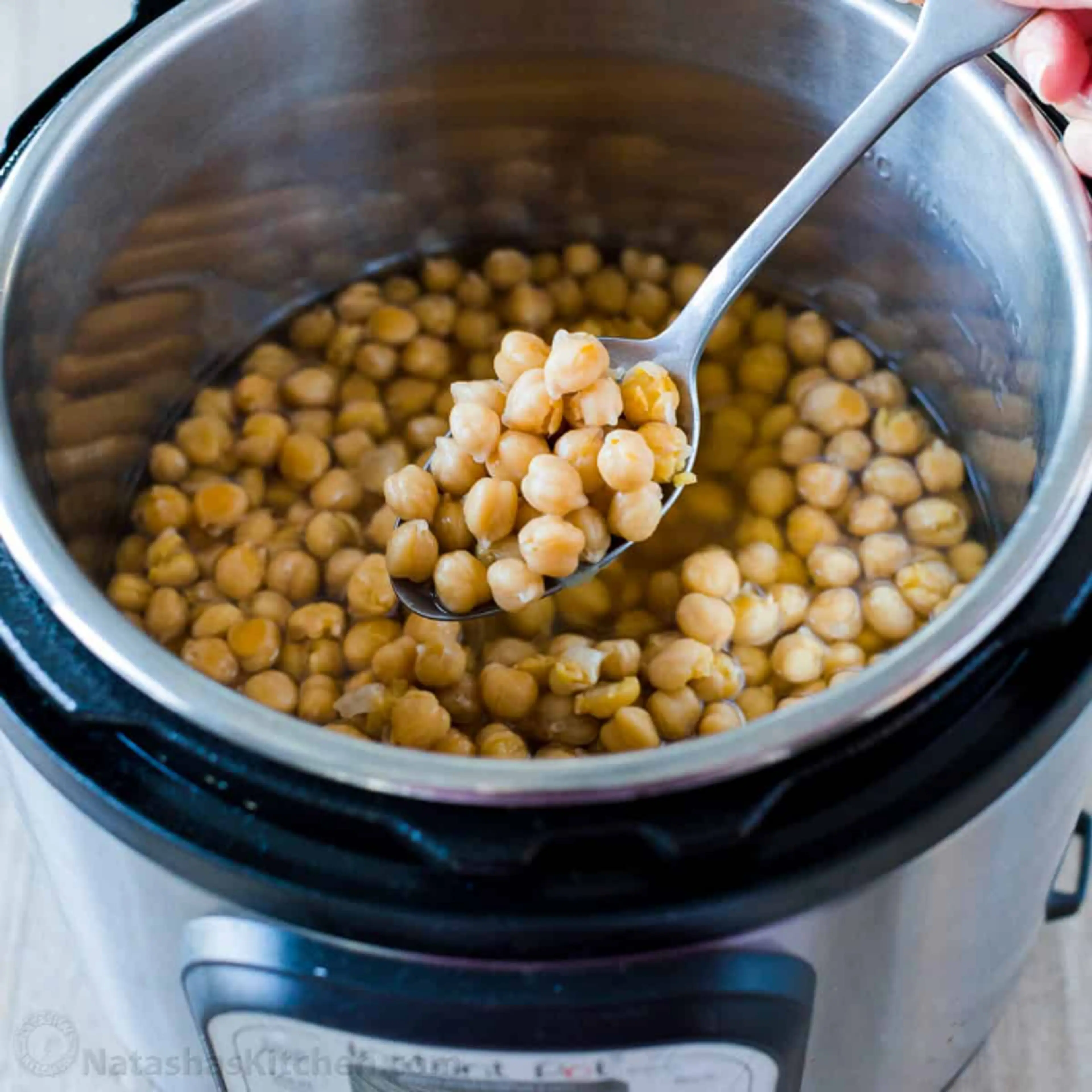 Instant Pot Chickpeas (No Soaking Required)