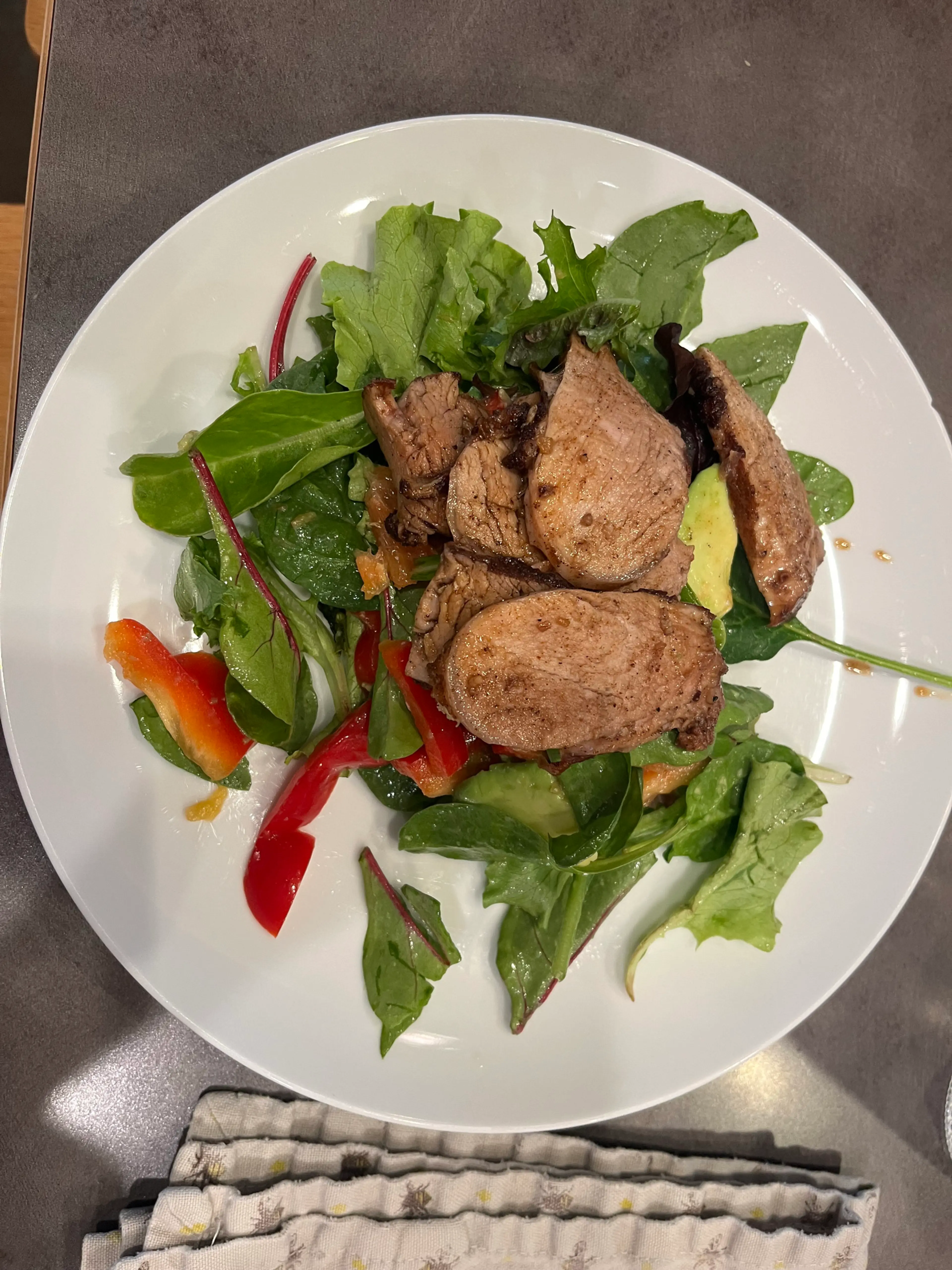 ISLAND PORK TENDERLOIN SALAD