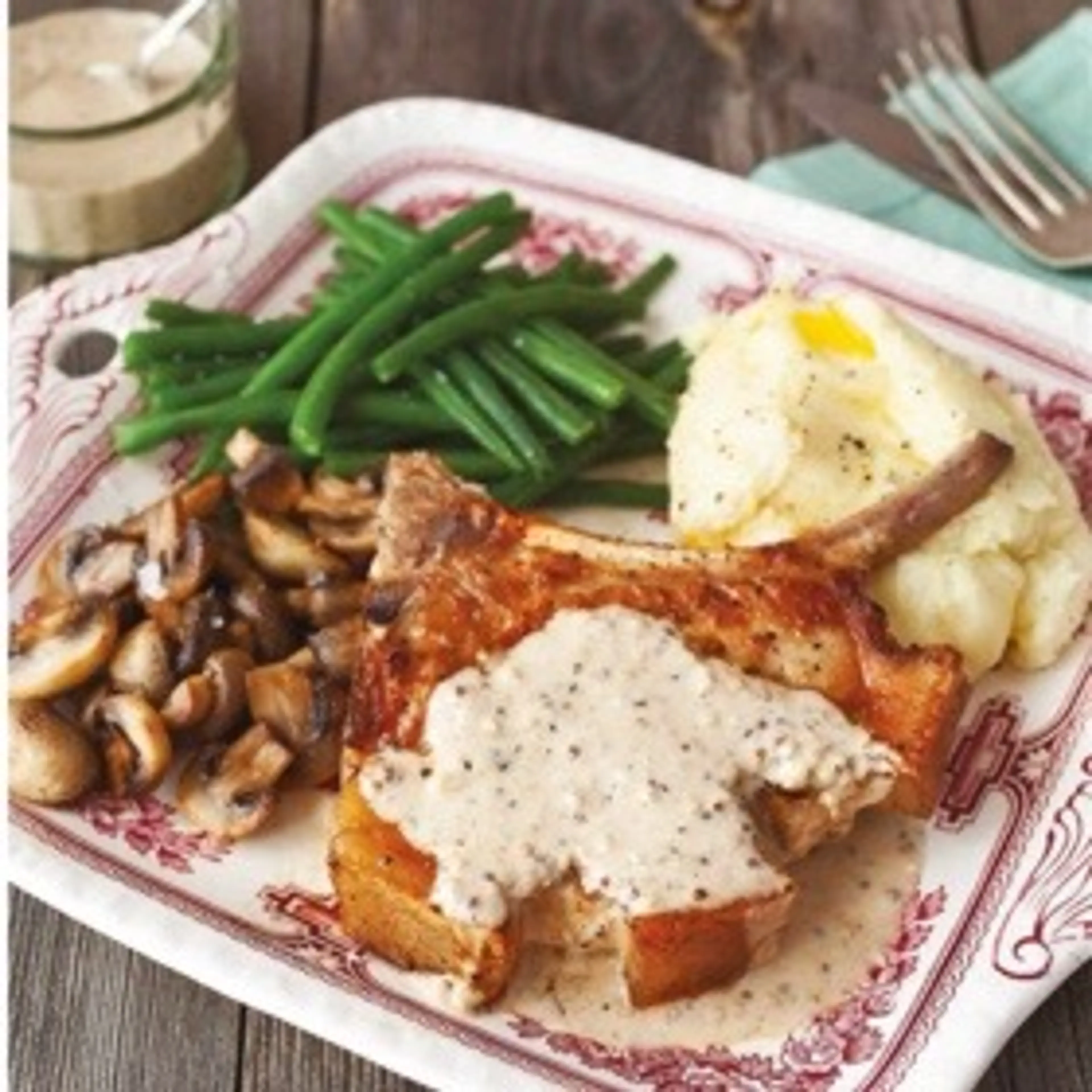 Creamy mustard pork chops