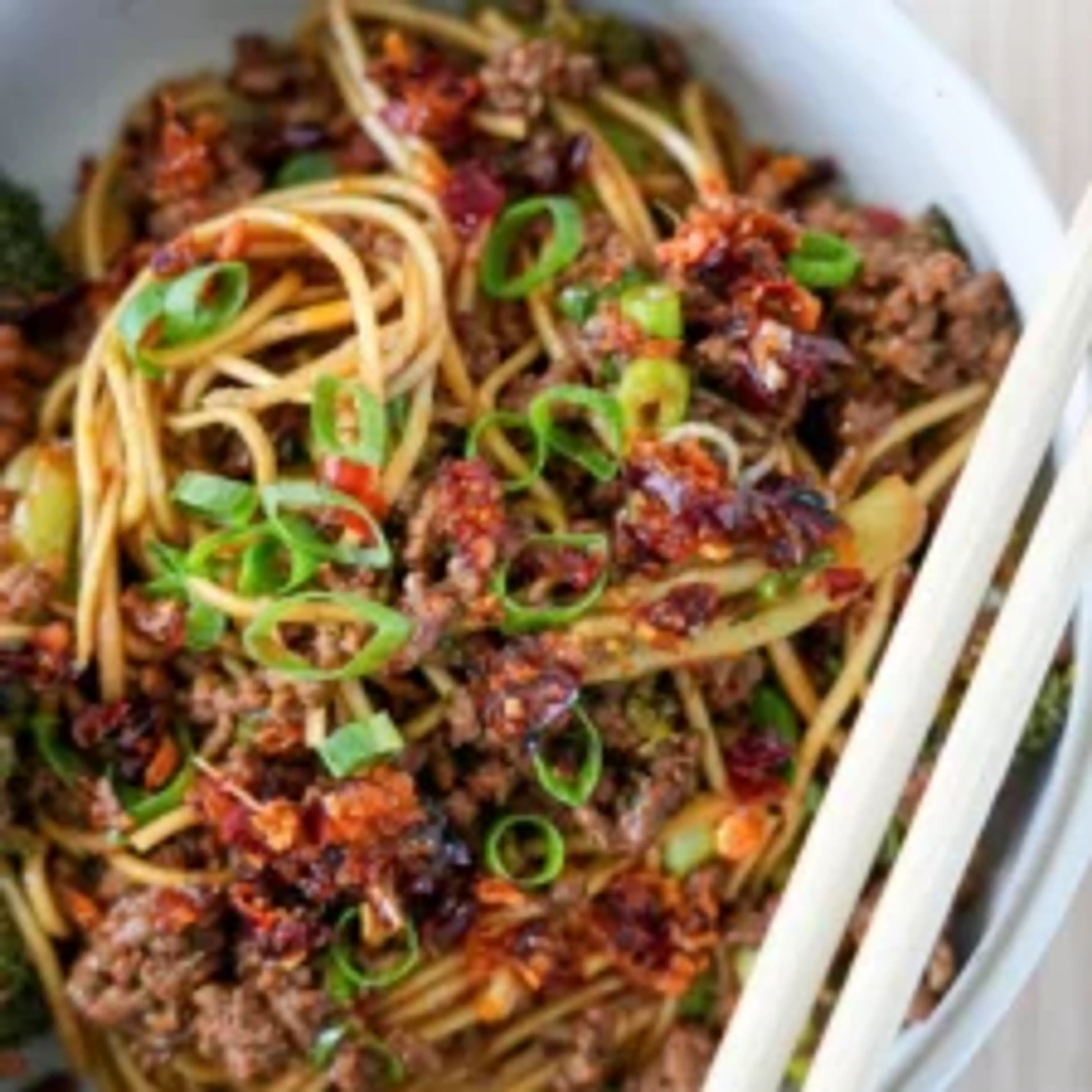 Sticky Beef Noodles