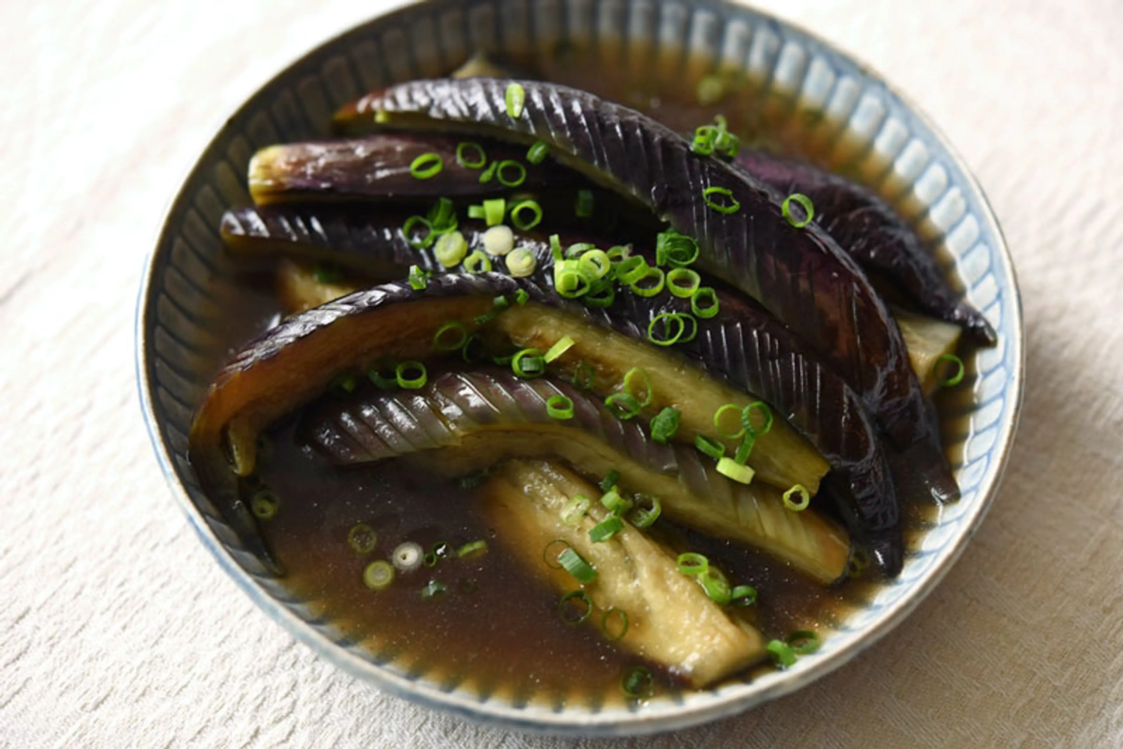 Aubergine Nibitashi