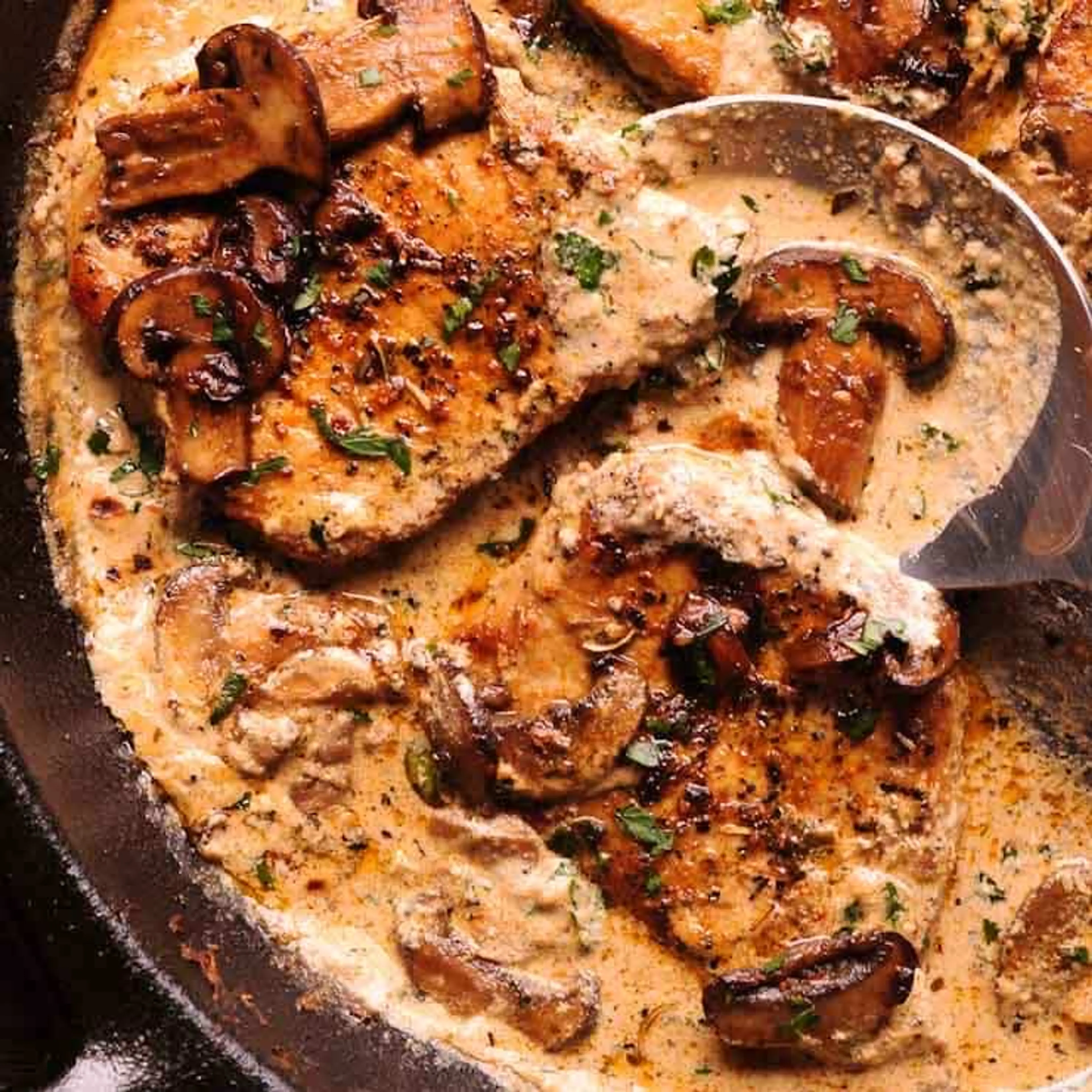 Pork Chops in Garlic Mushroom Sauce