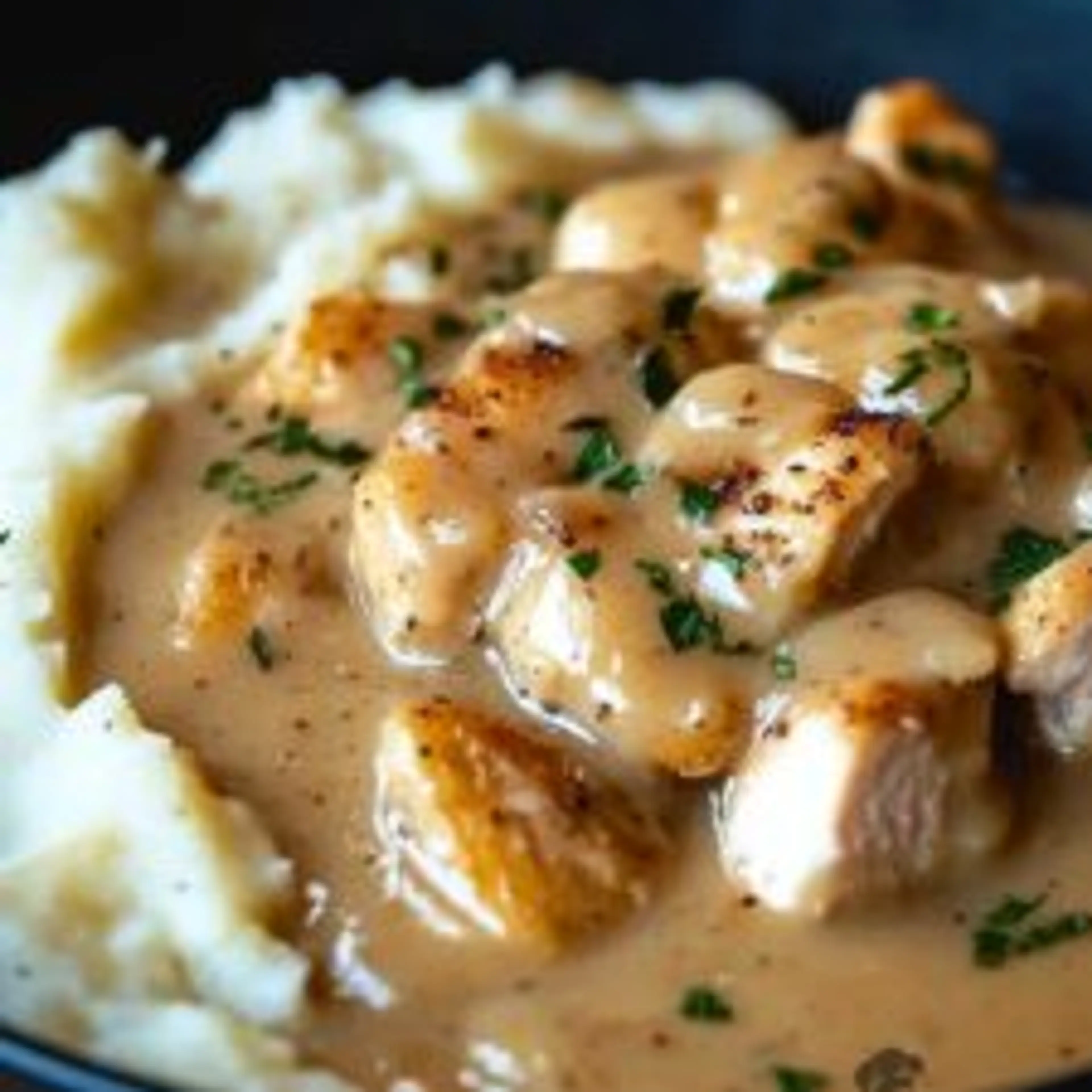 Slow Cooker Creamy Chicken & Gravy