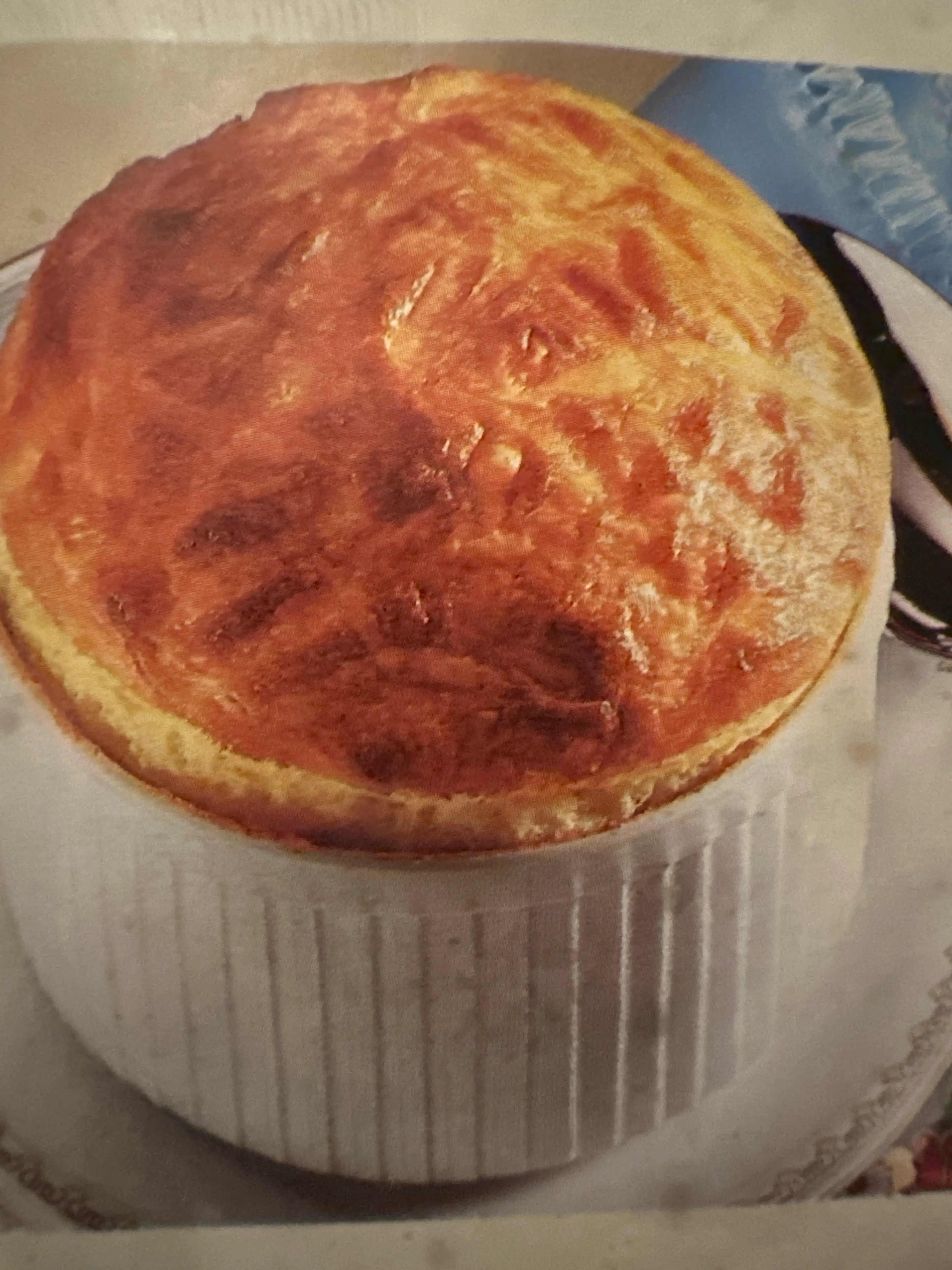 CLASSIC CHEESE SOUFFLE