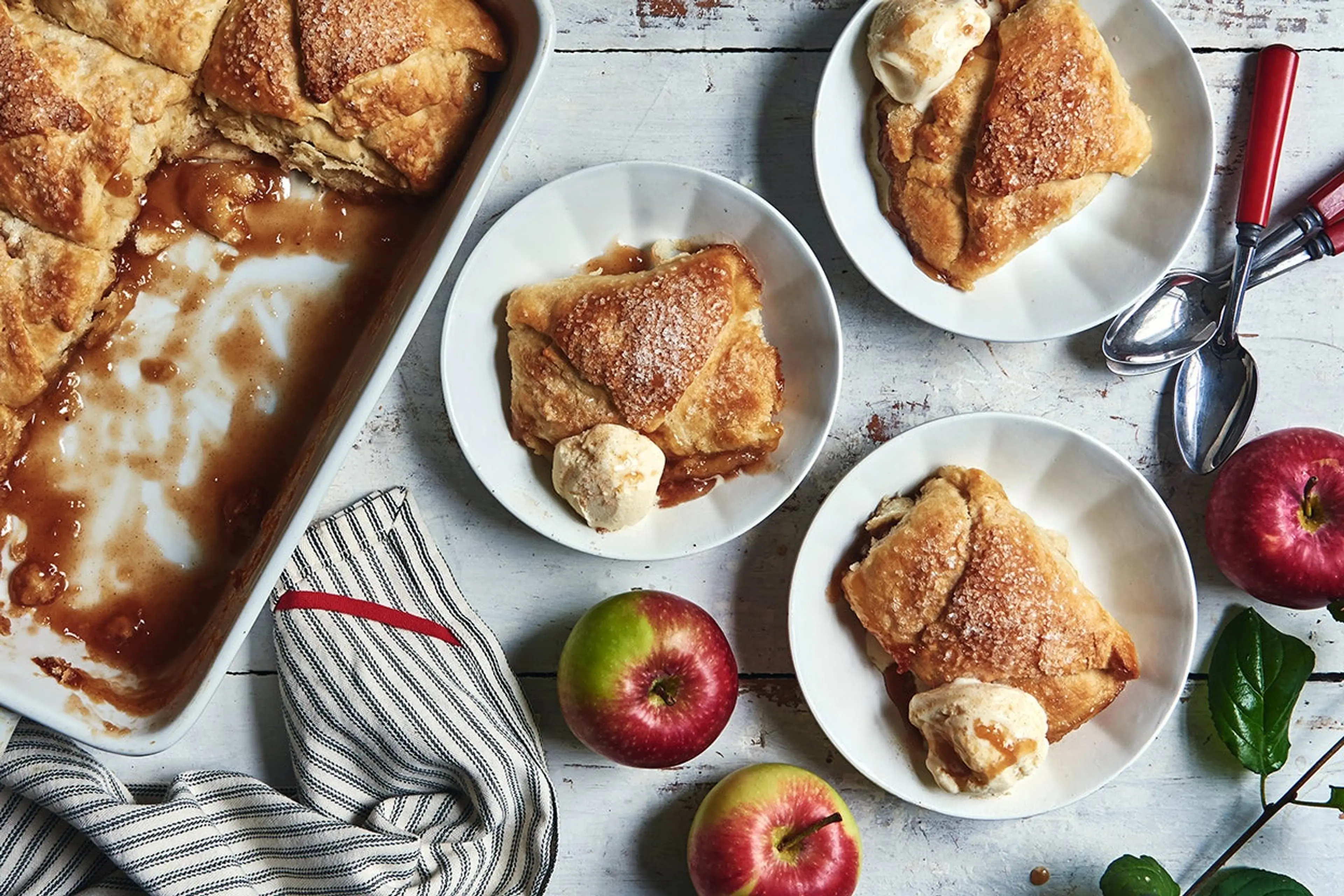 Baked Apple Dumplings (w pie dough crust)