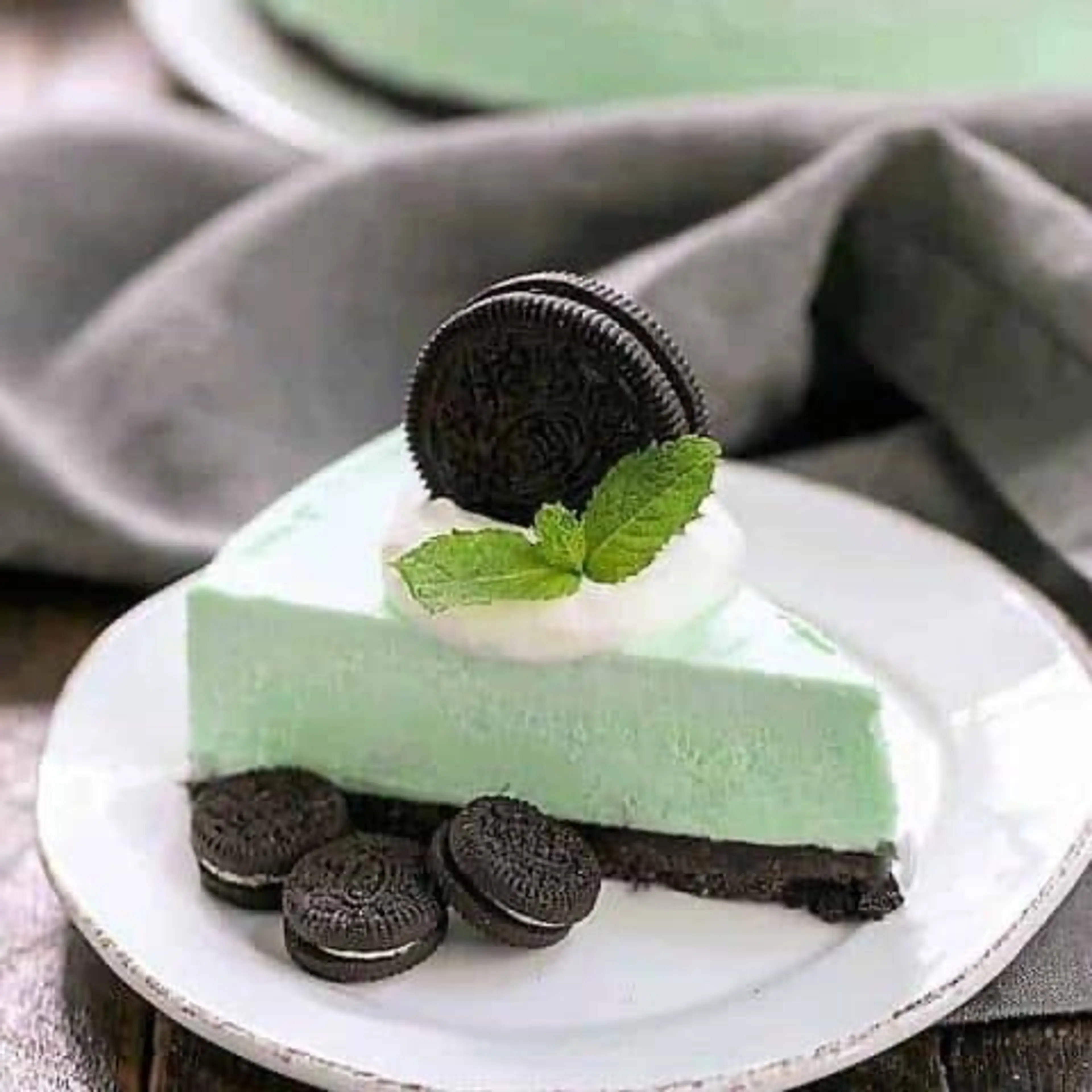 Frozen Grasshopper Pie with an Oreo Crust