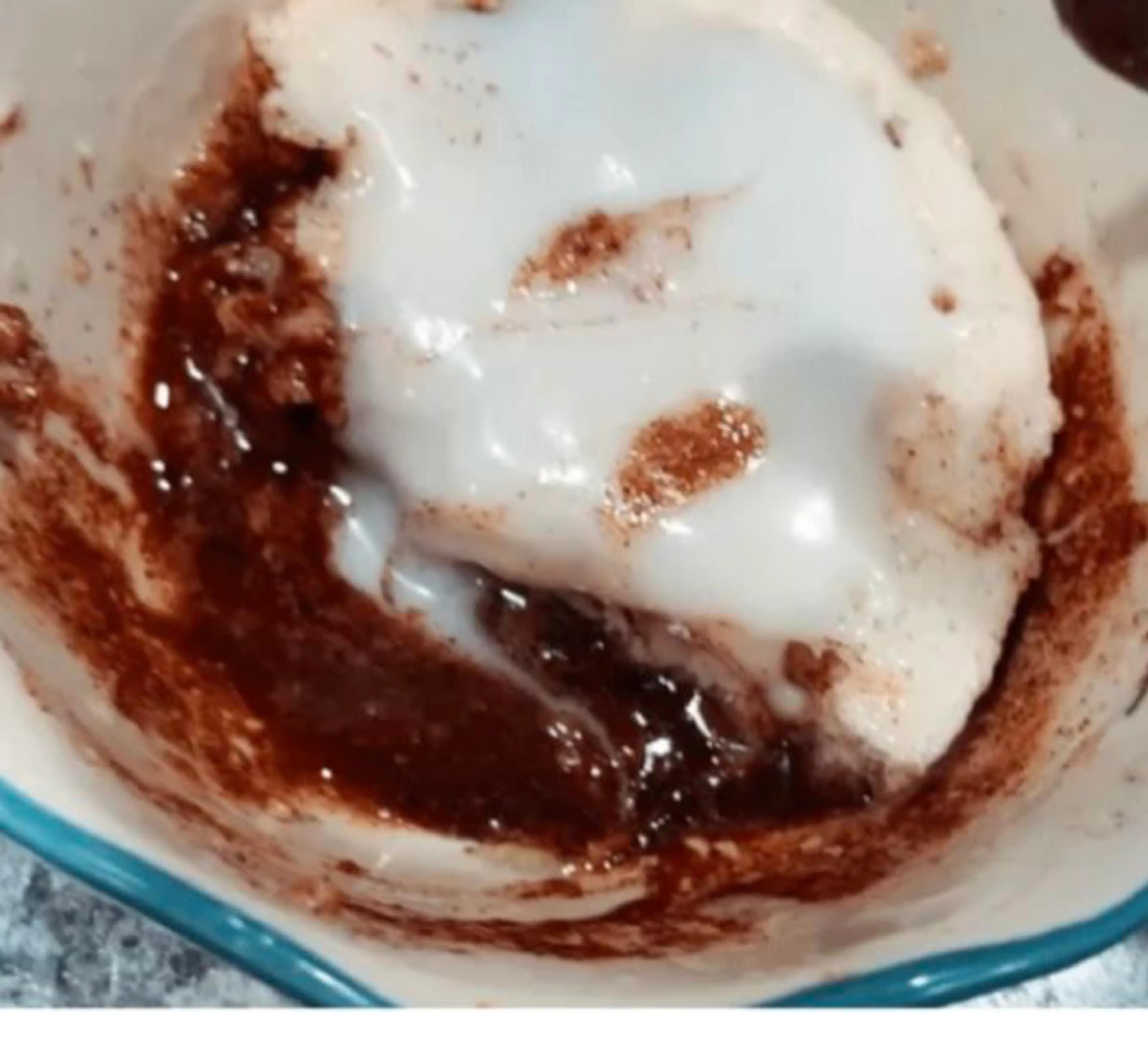 1 min cinnamon roll Bowl