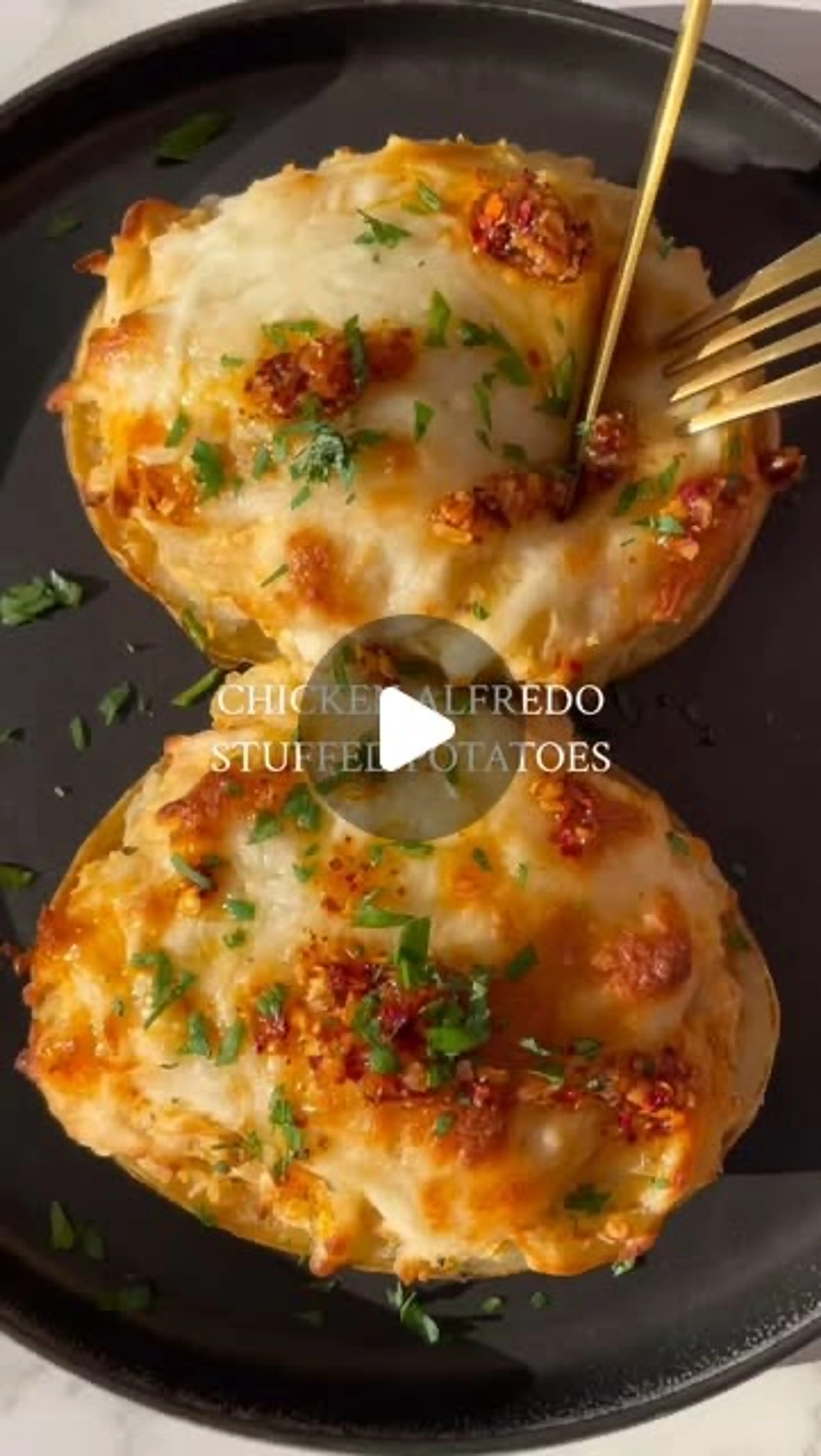 Chicken Alfredo Stuffed Potatoes